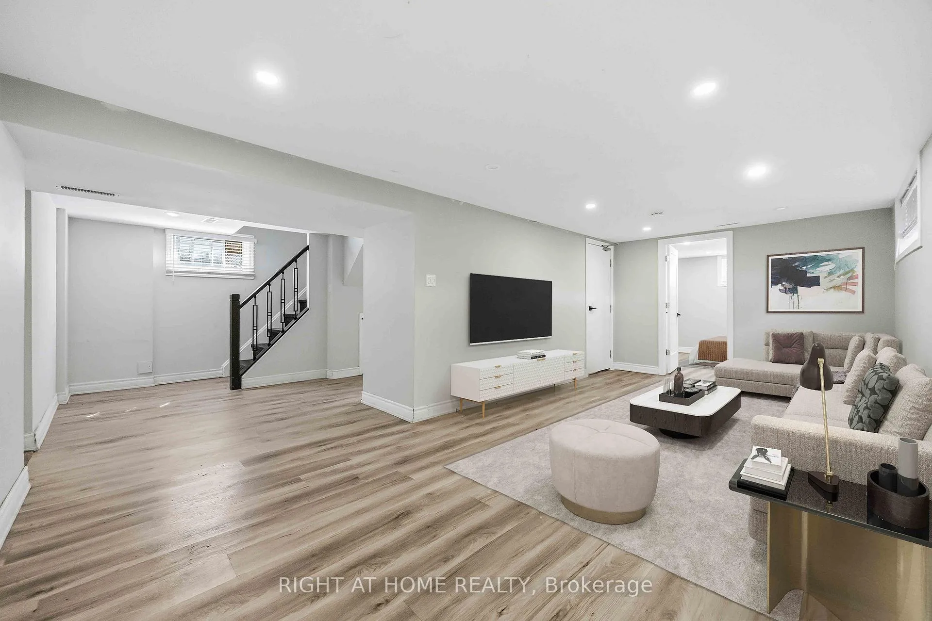 Photo 26 of 1 Mozart Avenue, Scarborough, Ionview — HOMEH