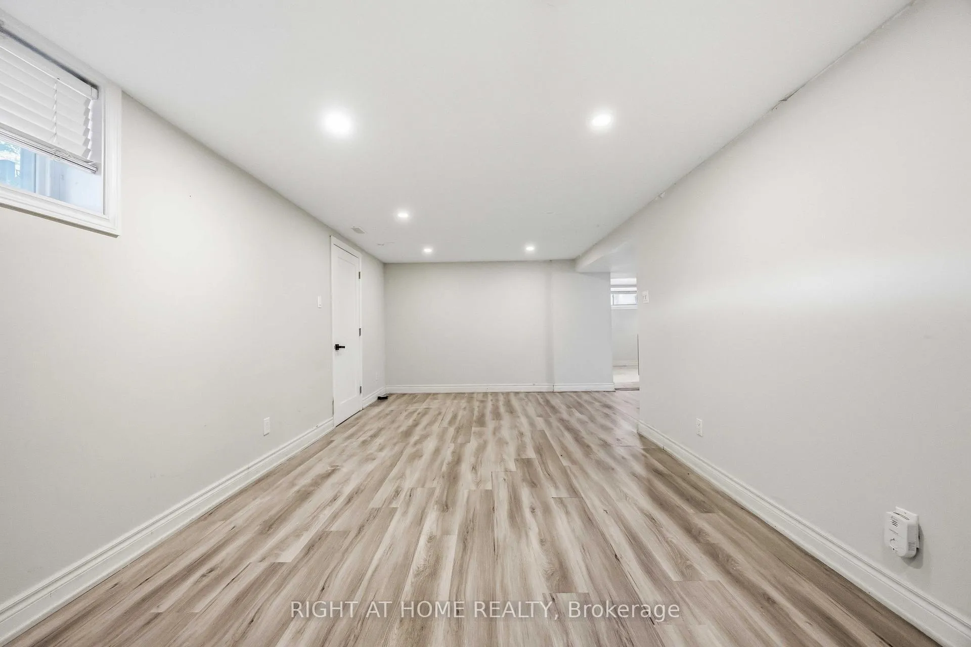Photo 28 of 1 Mozart Avenue, Scarborough, Ionview — HOMEH