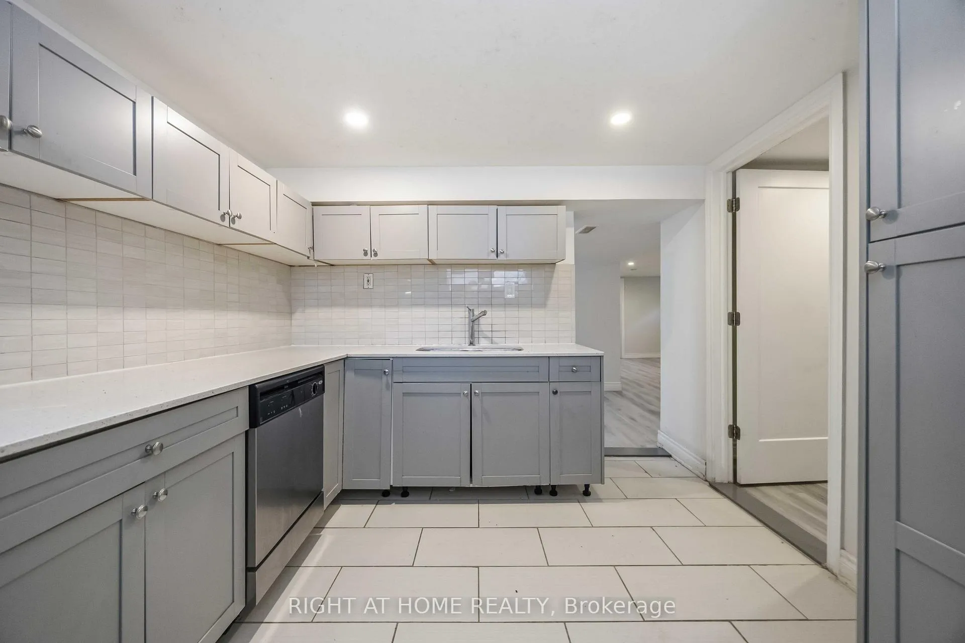 Photo 30 of 1 Mozart Avenue, Scarborough, Ionview — HOMEH