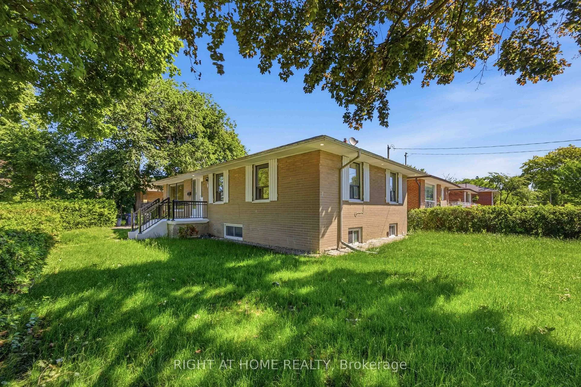 Photo 41 of 1 Mozart Avenue, Scarborough, Ionview — HOMEH