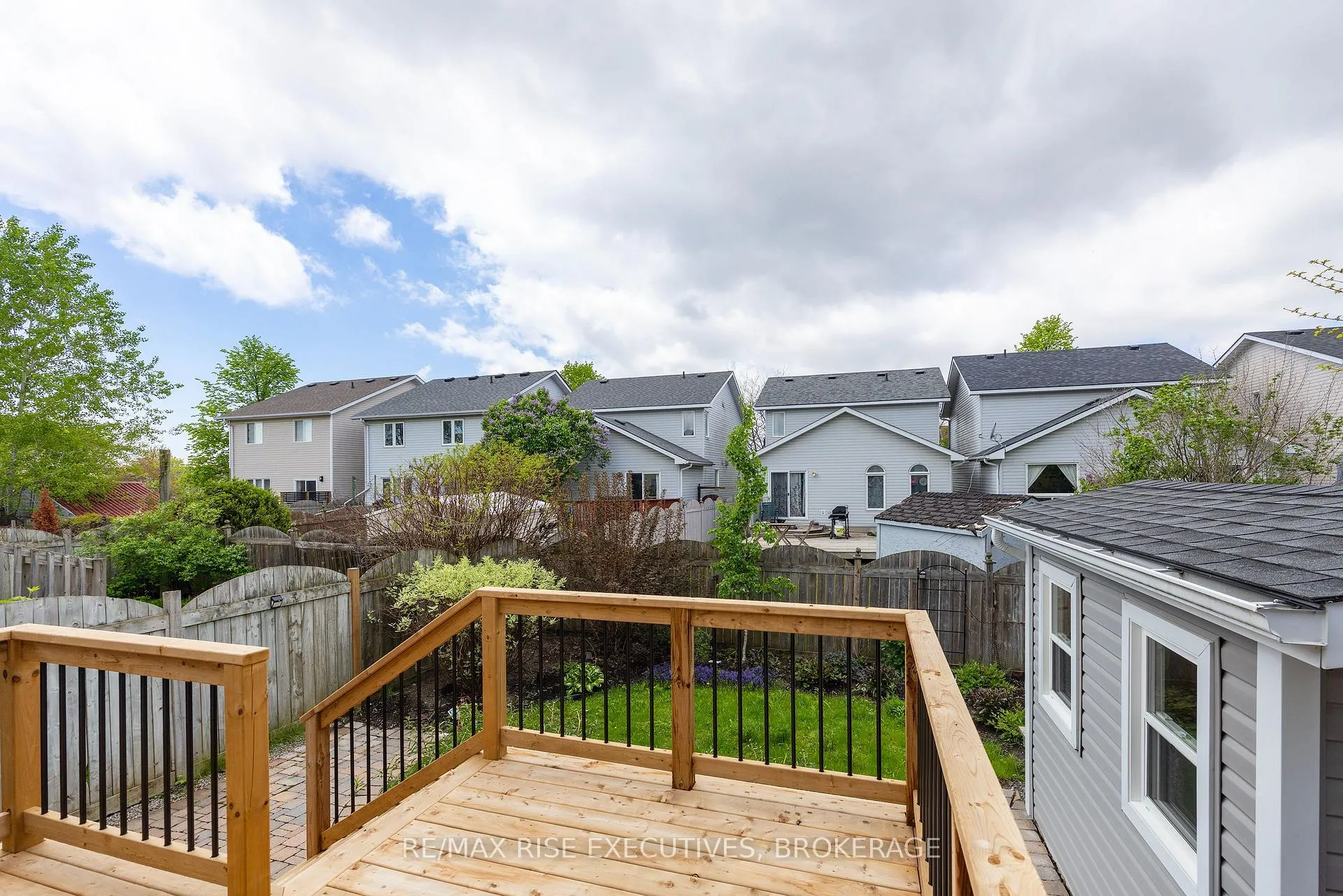 Photo 28 of 926 Bluffwood Avenue, Kingston, Kingston East (Incl Barret Crt) — HOMEH