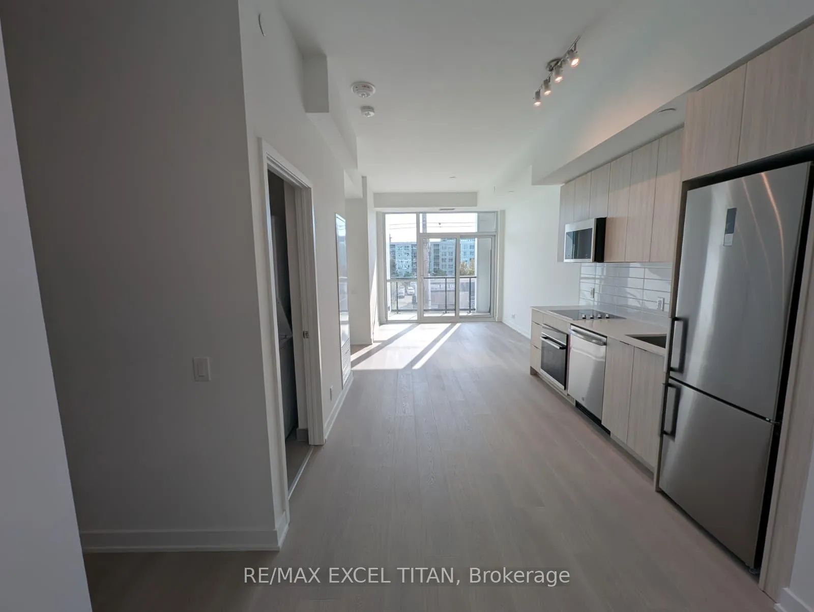 Photo 2 of Unit 319, 20 Deans Drive, Scarborough, Clairlea-Birchmount — HOMEH