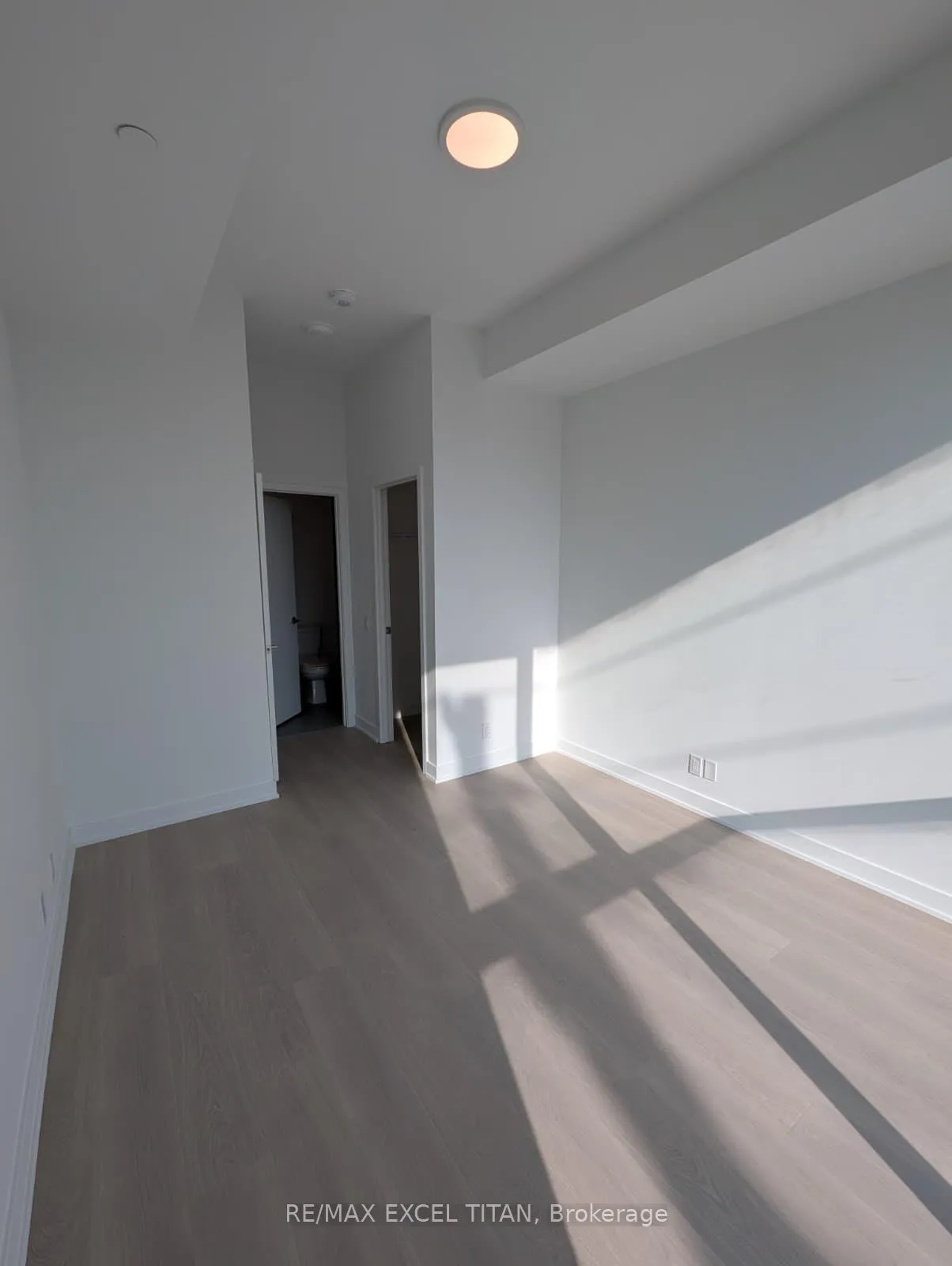 Photo 7 of Unit 319, 20 Deans Drive, Scarborough, Clairlea-Birchmount — HOMEH