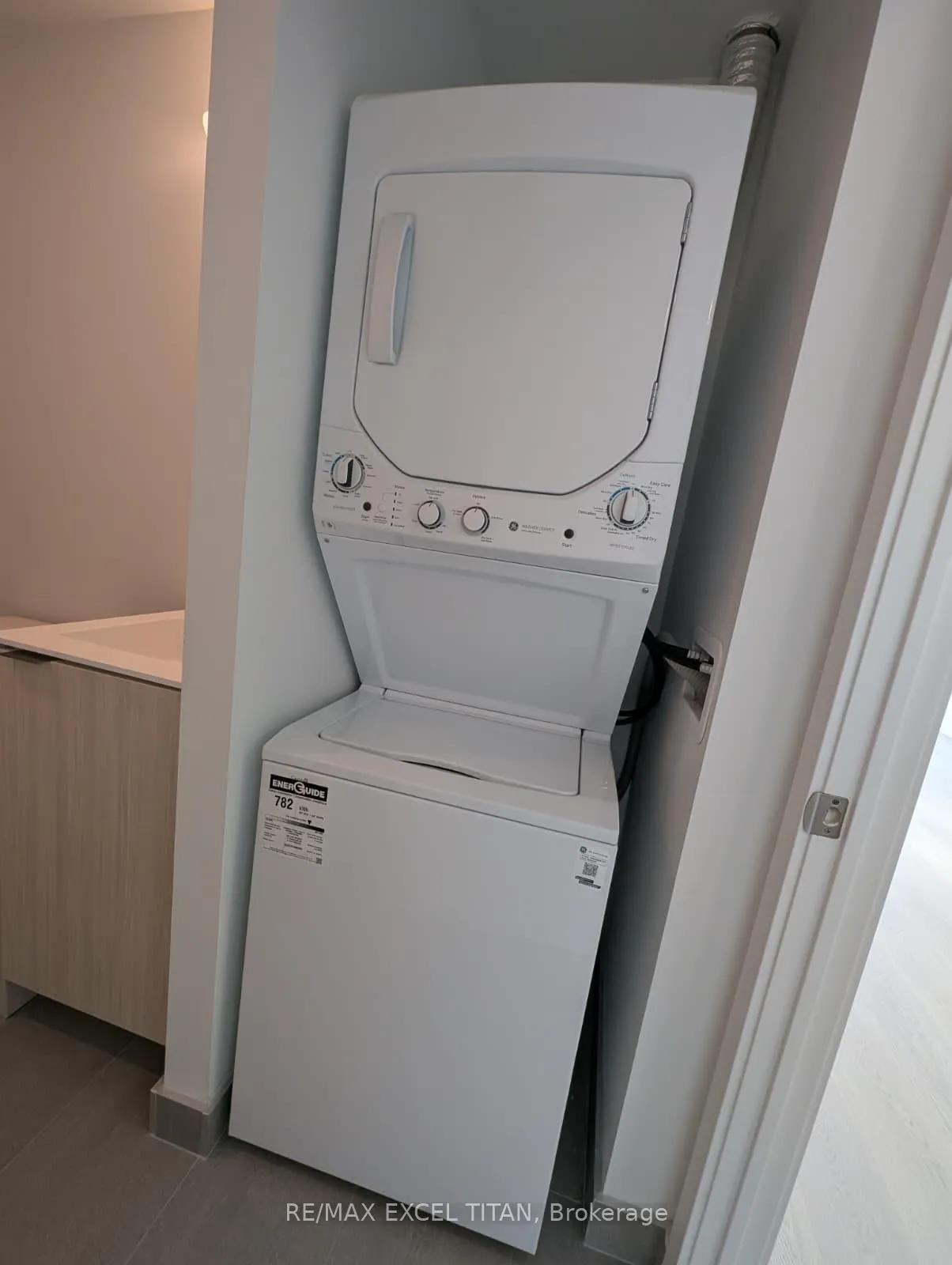Photo 11 of Unit 319, 20 Deans Drive, Scarborough, Clairlea-Birchmount — HOMEH