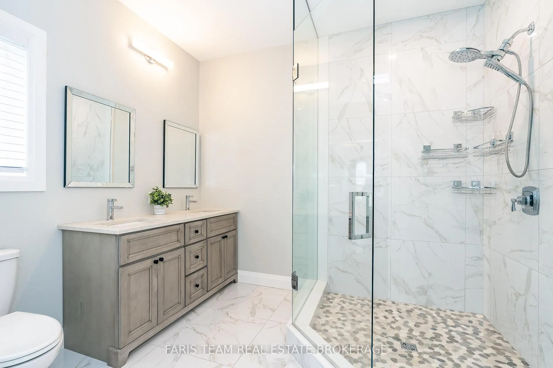Photo 19 of 5 Breanna Boulevard, Oro-Medonte, Prices Corners — HOMEH