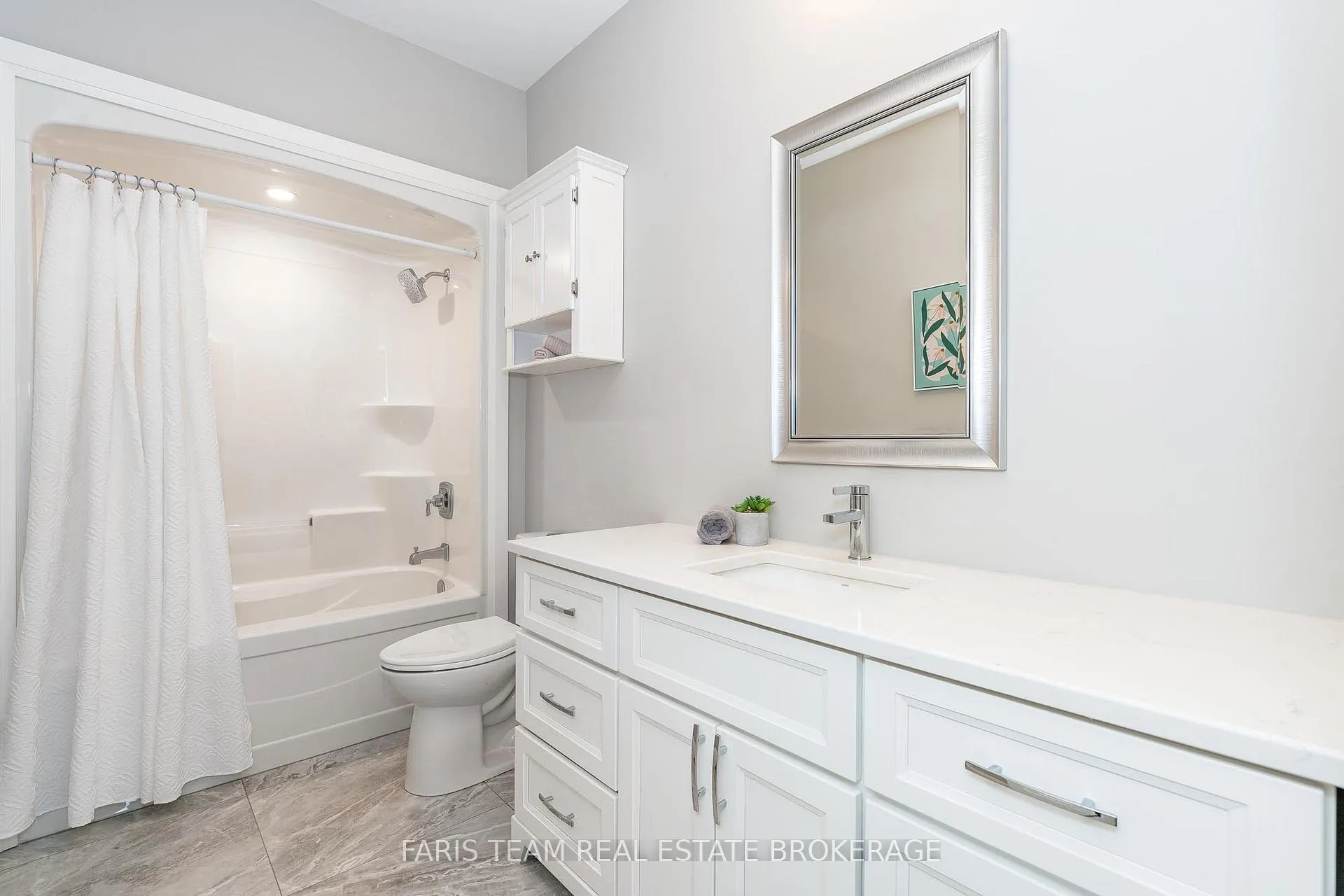 Photo 22 of 5 Breanna Boulevard, Oro-Medonte, Prices Corners — HOMEH