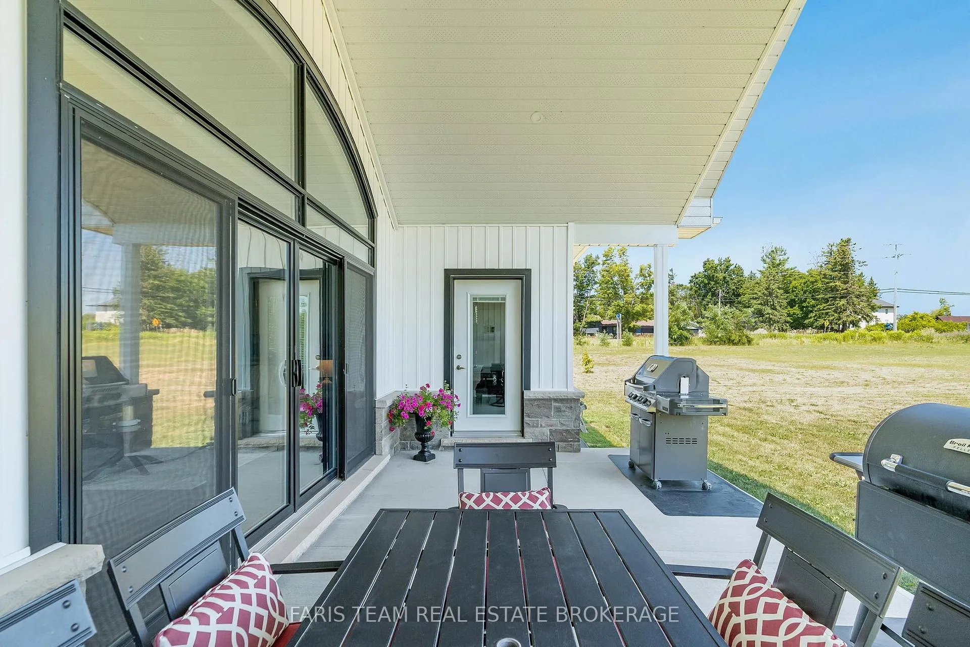 Photo 26 of 5 Breanna Boulevard, Oro-Medonte, Prices Corners — HOMEH