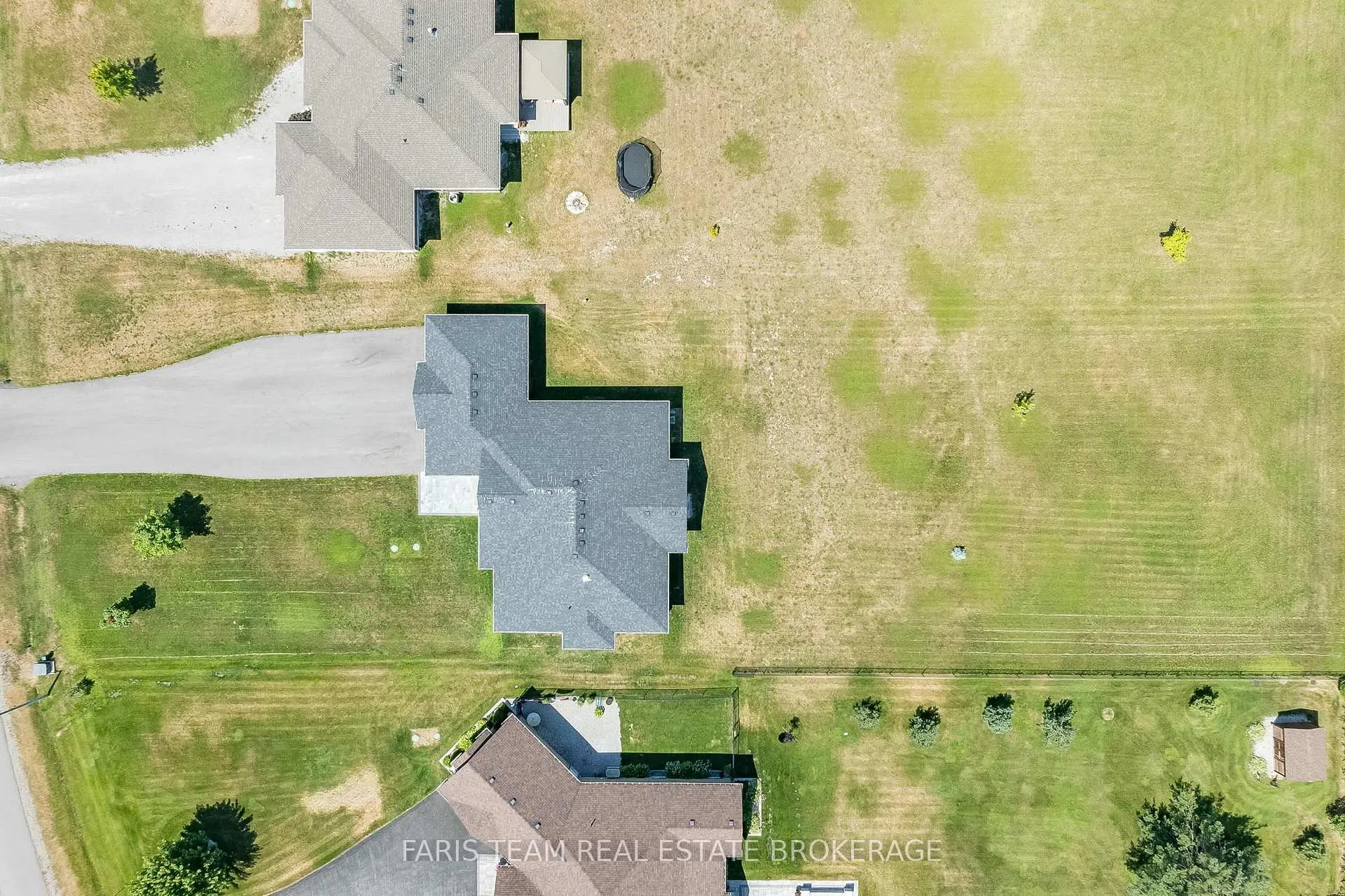 Photo 36 of 5 Breanna Boulevard, Oro-Medonte, Prices Corners — HOMEH