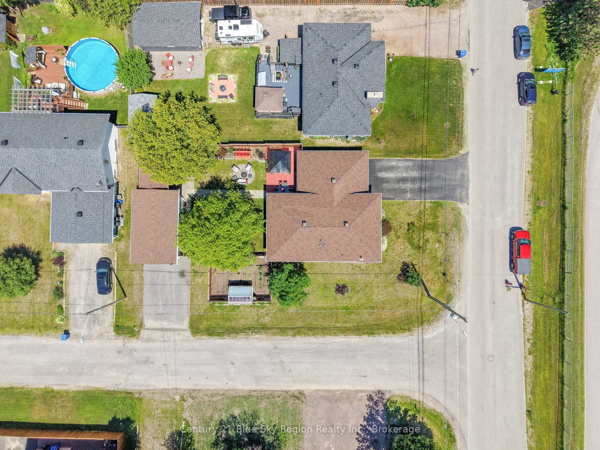 Photo 2 of 41 Michaud Street, West Nipissing, Sturgeon Falls — HOMEH