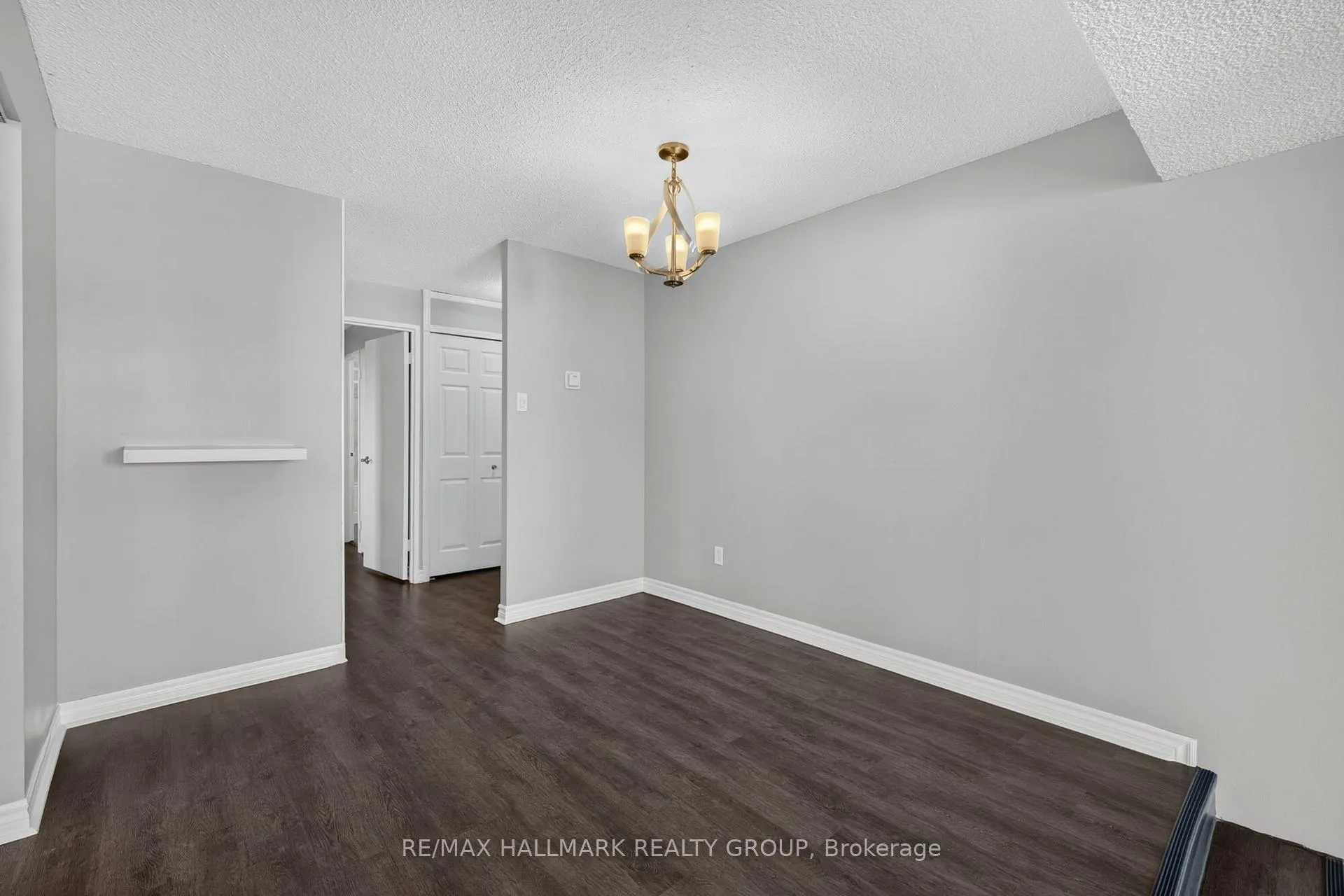Photo 5 of Unit 907, 1081 Ambleside Drive, Ottawa, Woodroffe — HOMEH