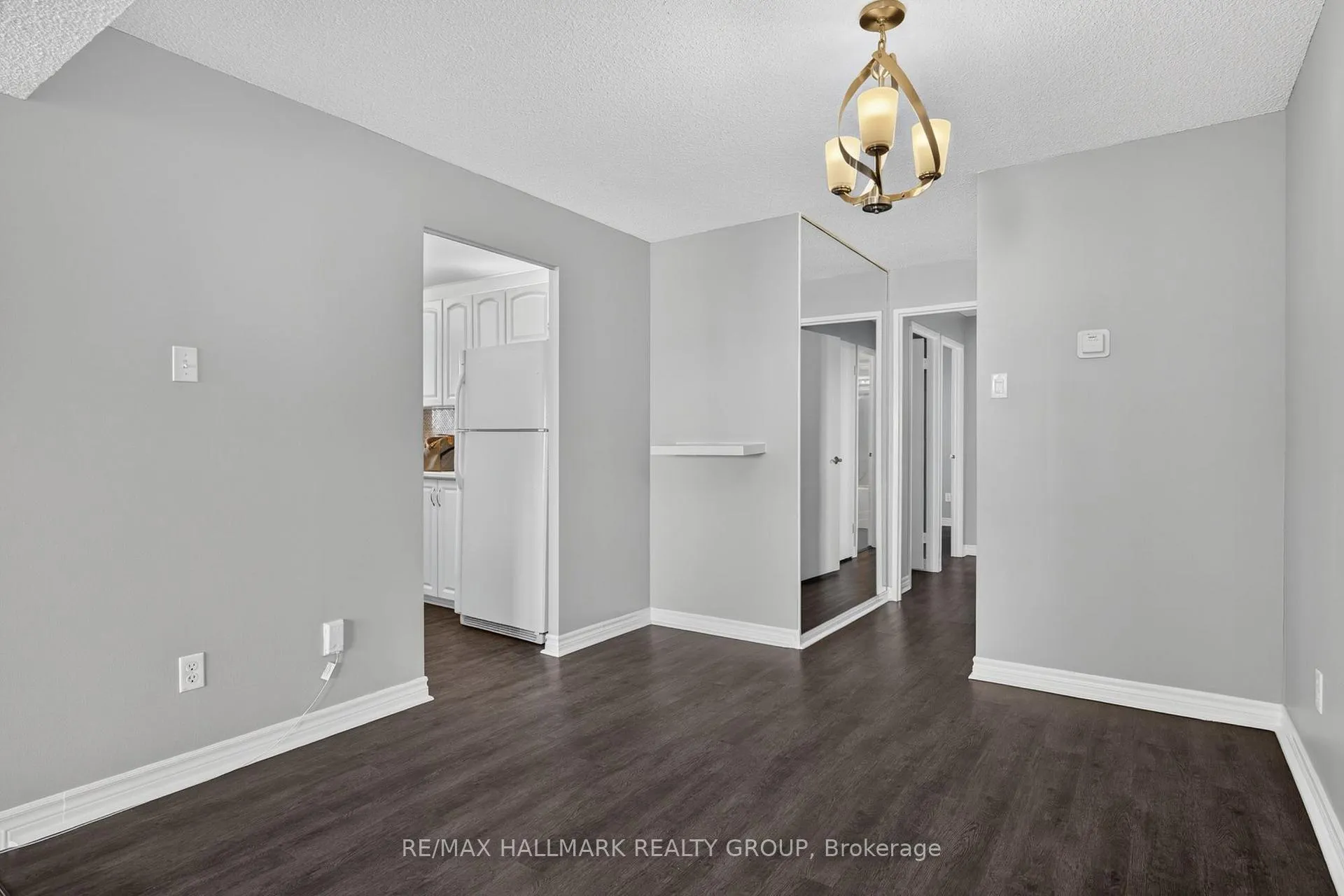 Photo 6 of Unit 907, 1081 Ambleside Drive, Ottawa, Woodroffe — HOMEH