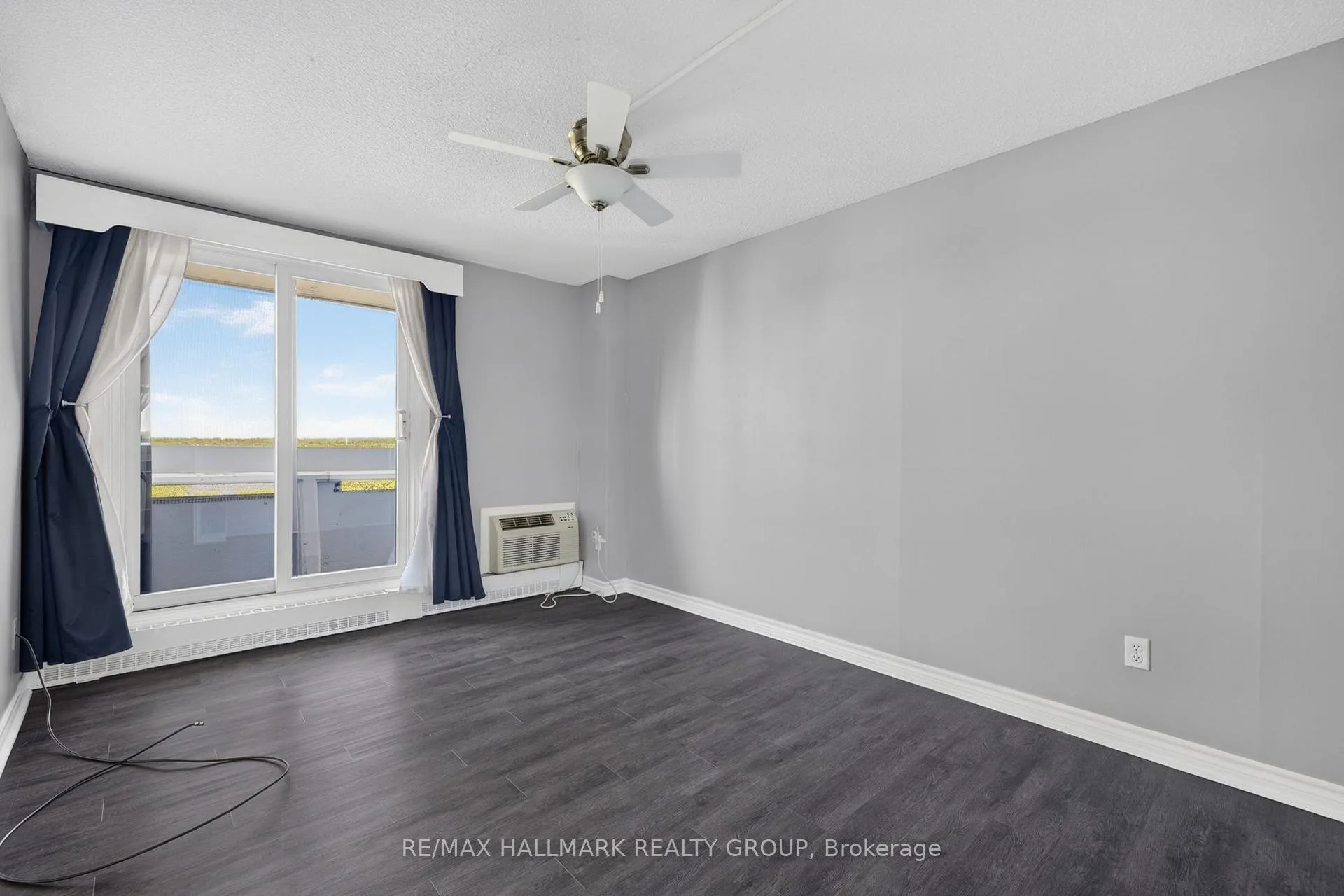 Photo 14 of Unit 907, 1081 Ambleside Drive, Ottawa, Woodroffe — HOMEH