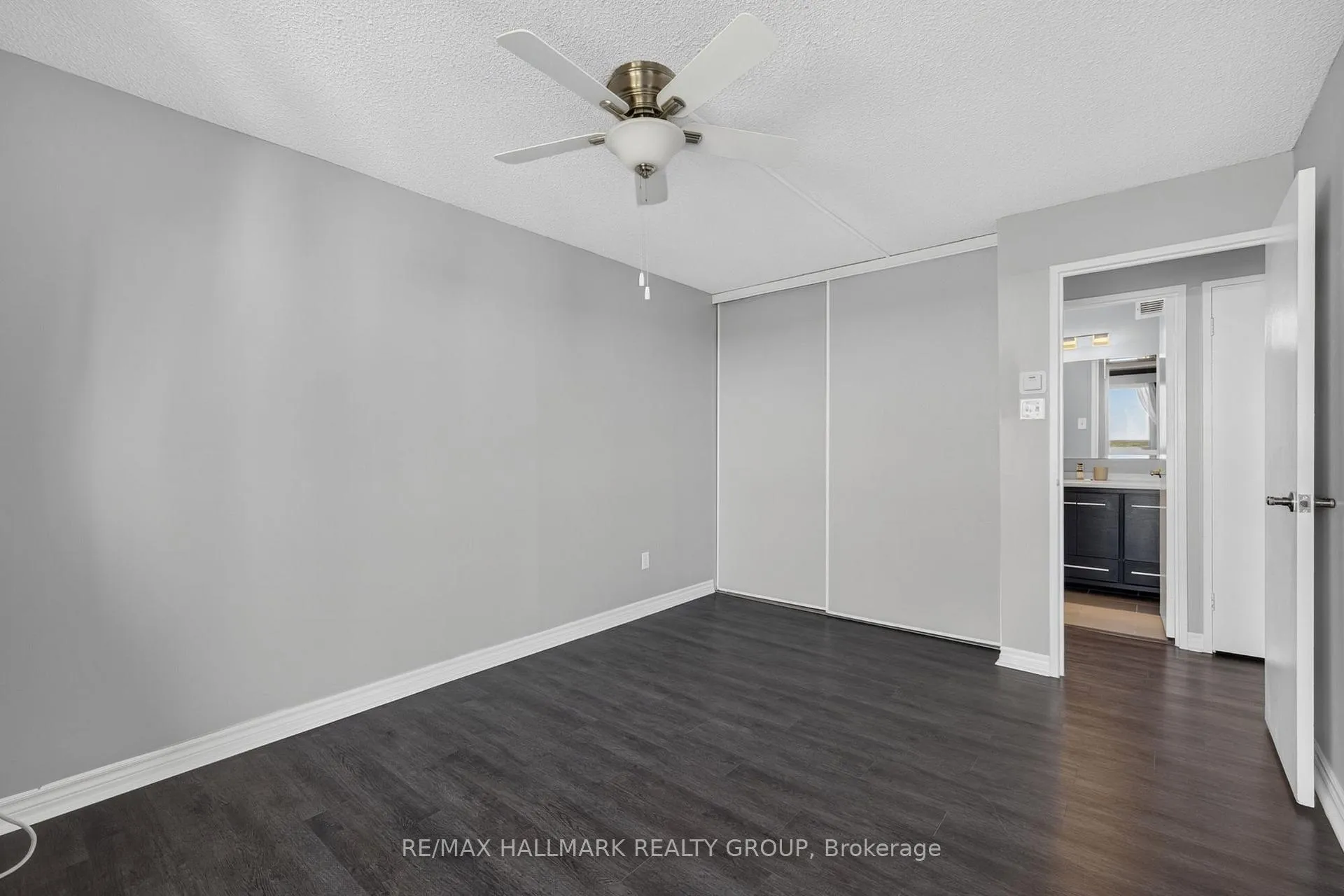 Photo 15 of Unit 907, 1081 Ambleside Drive, Ottawa, Woodroffe — HOMEH