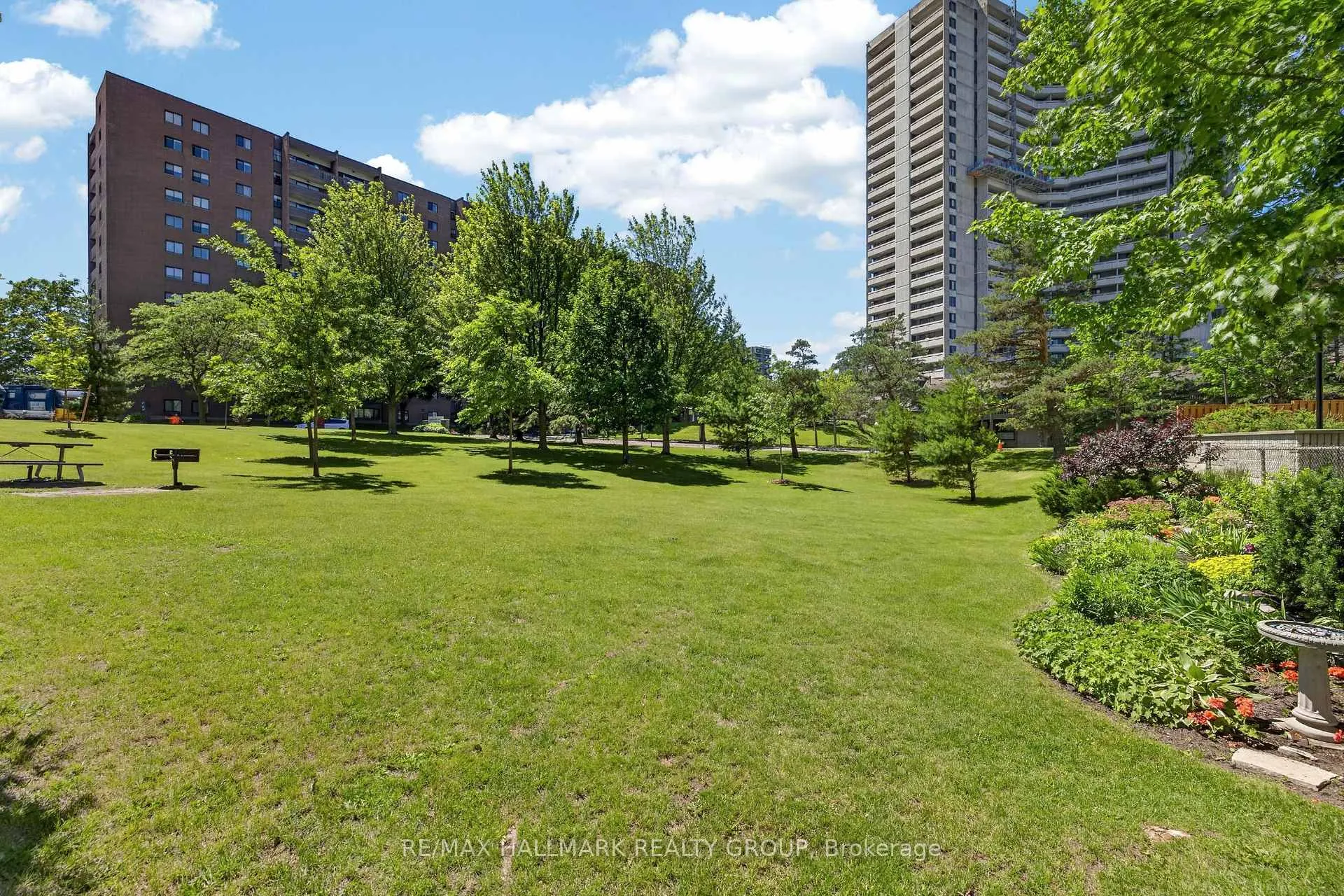 Photo 29 of Unit 907, 1081 Ambleside Drive, Ottawa, Woodroffe — HOMEH