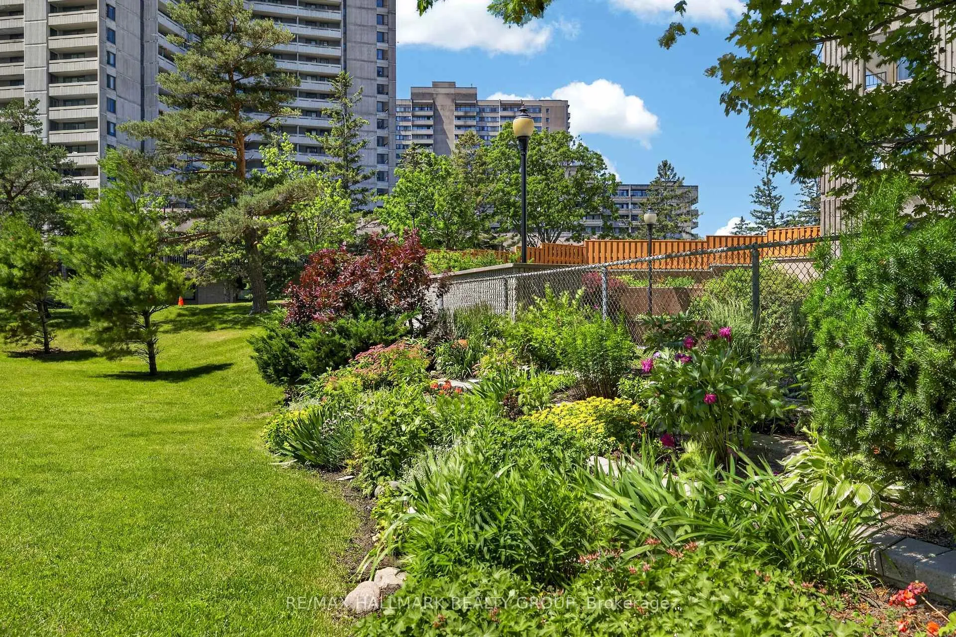 Photo 30 of Unit 907, 1081 Ambleside Drive, Ottawa, Woodroffe — HOMEH