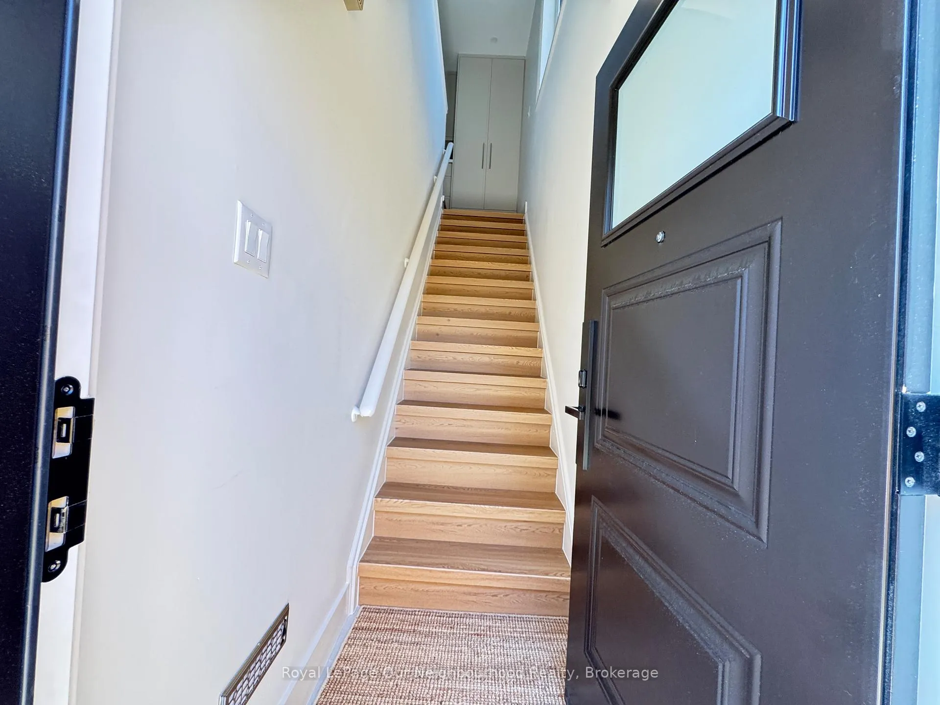 Photo 3 of Unit Coach Unit, 26 Cardrew Street, Markham, Cornell — HOMEH