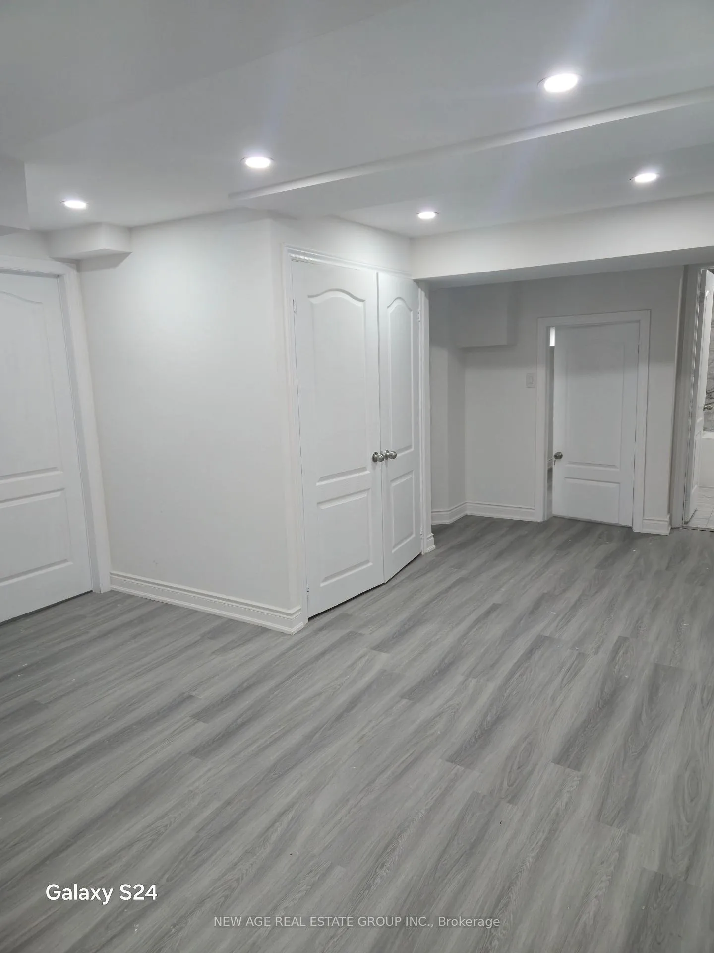 Photo 13 of Unit (Basement), 3097 Bentley Drive, Mississauga, Churchill Meadows — HOMEH
