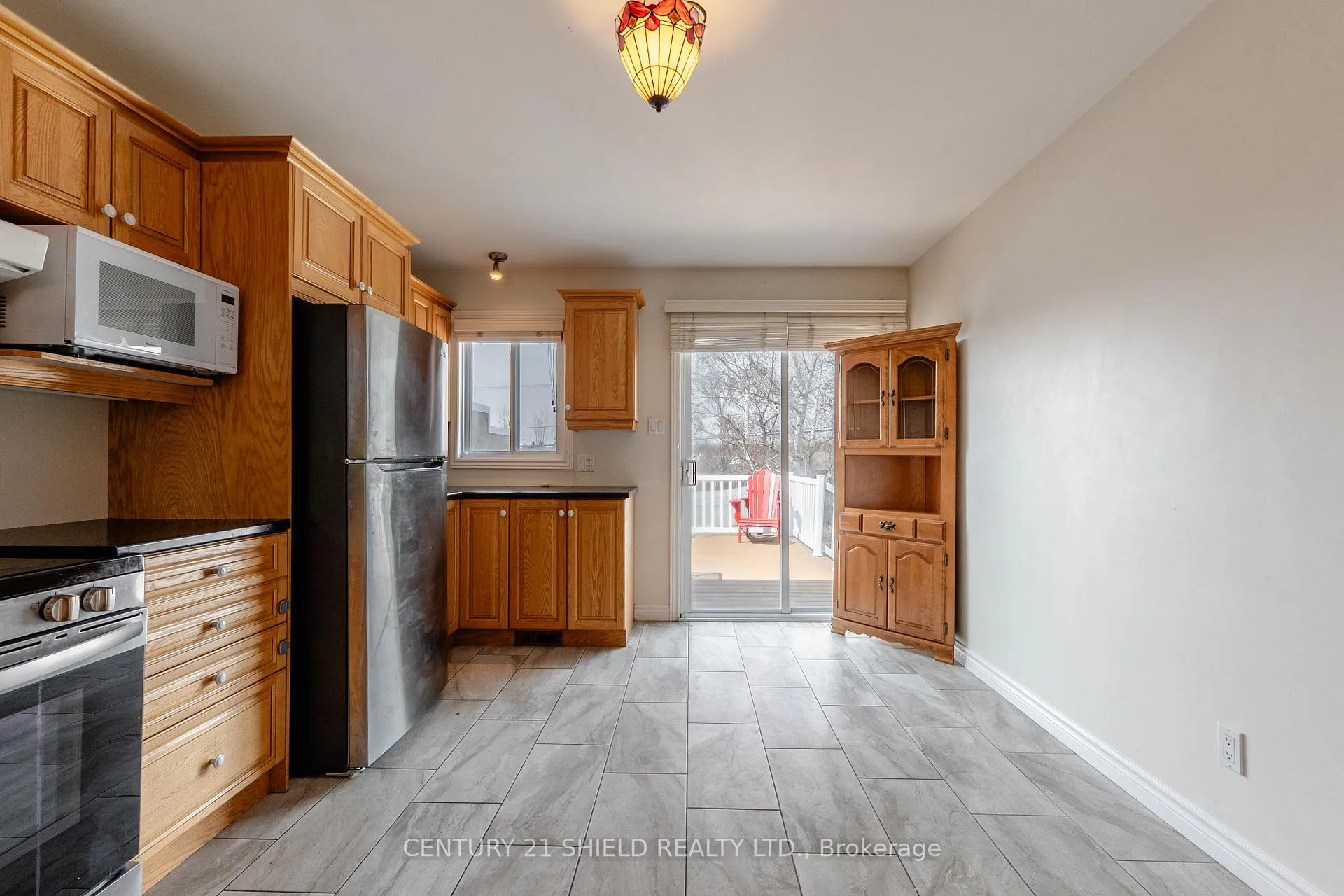 Photo 14 of 127 Hemlock Crescent, Cornwall, Cornwall — HOMEH