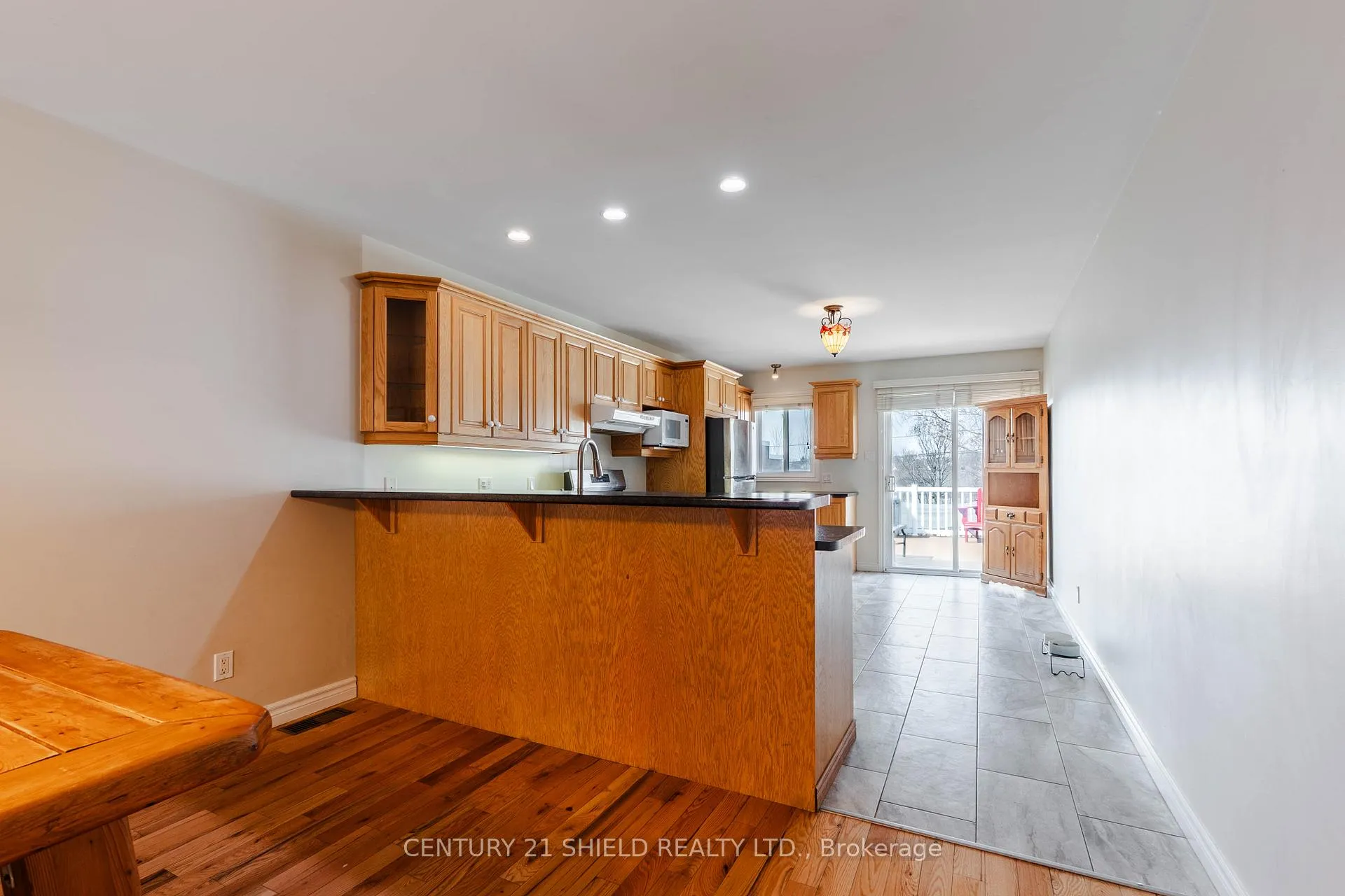 Photo 17 of 127 Hemlock Crescent, Cornwall, Cornwall — HOMEH