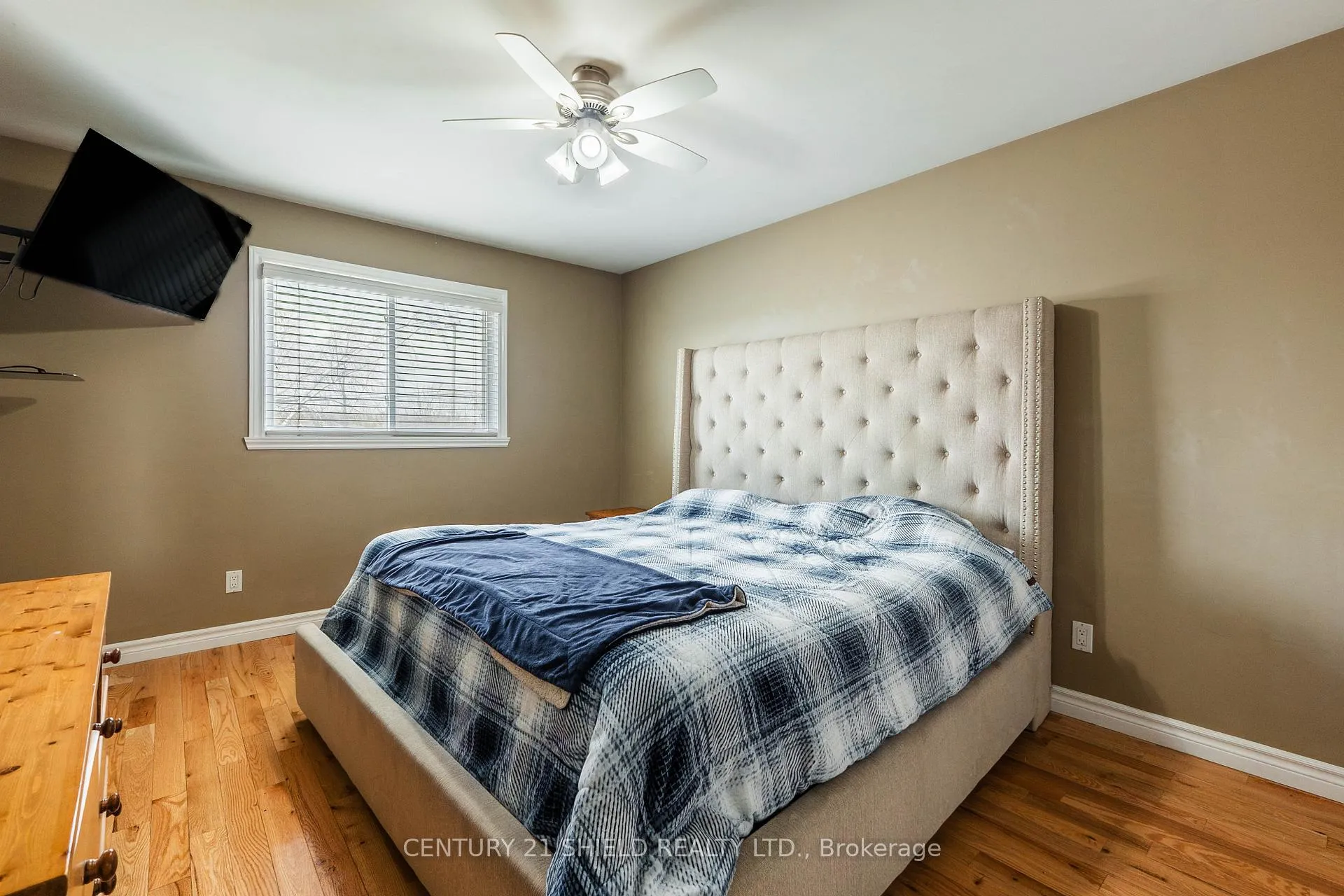 Photo 21 of 127 Hemlock Crescent, Cornwall, Cornwall — HOMEH