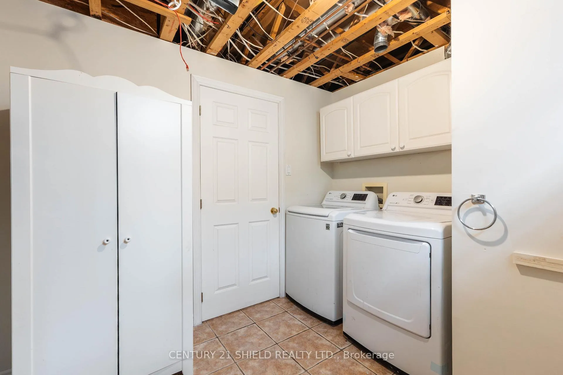 Photo 37 of 127 Hemlock Crescent, Cornwall, Cornwall — HOMEH