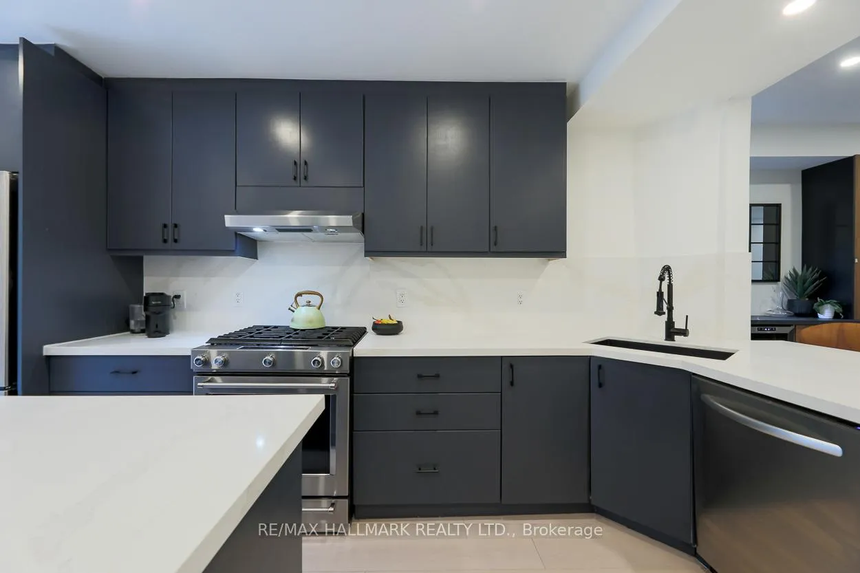 Photo 12 of 35 Dingwall Avenue, Toronto, Blake-Jones — HOMEH