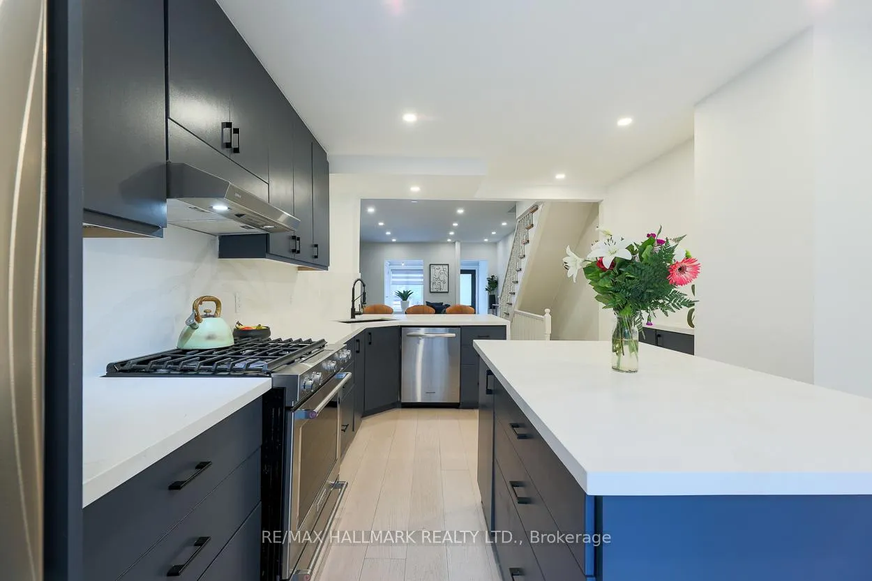 Photo 14 of 35 Dingwall Avenue, Toronto, Blake-Jones — HOMEH