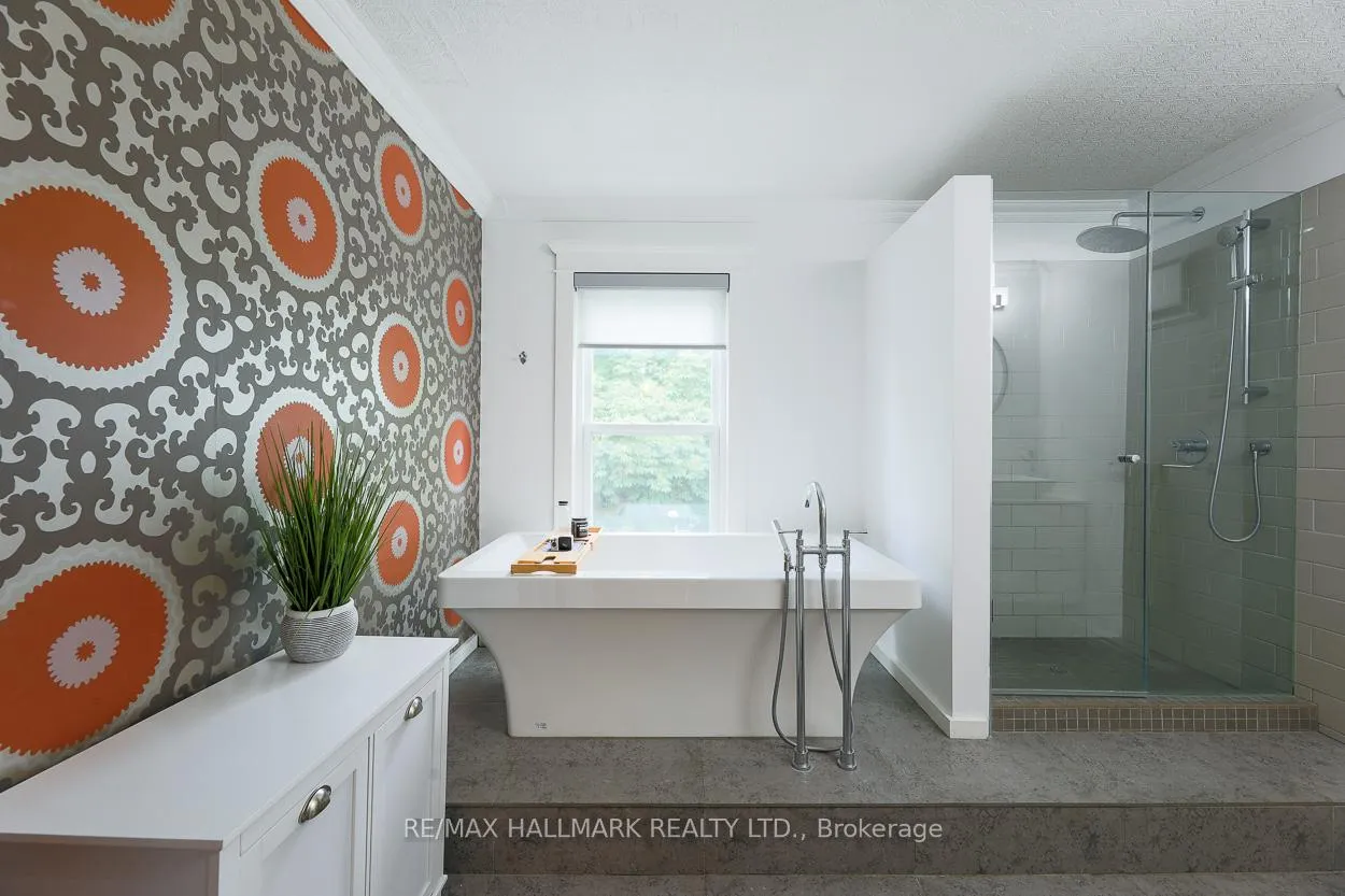 Photo 21 of 35 Dingwall Avenue, Toronto, Blake-Jones — HOMEH