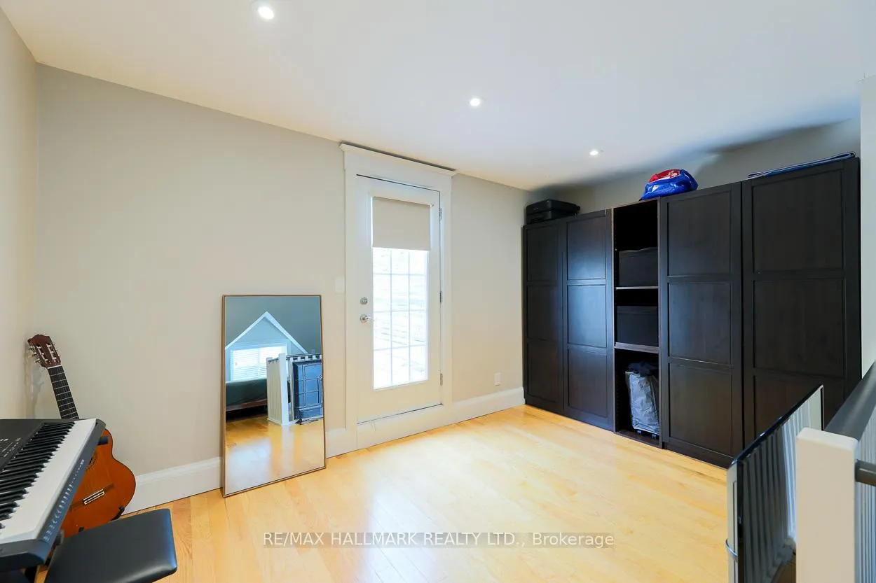 Photo 27 of 35 Dingwall Avenue, Toronto, Blake-Jones — HOMEH