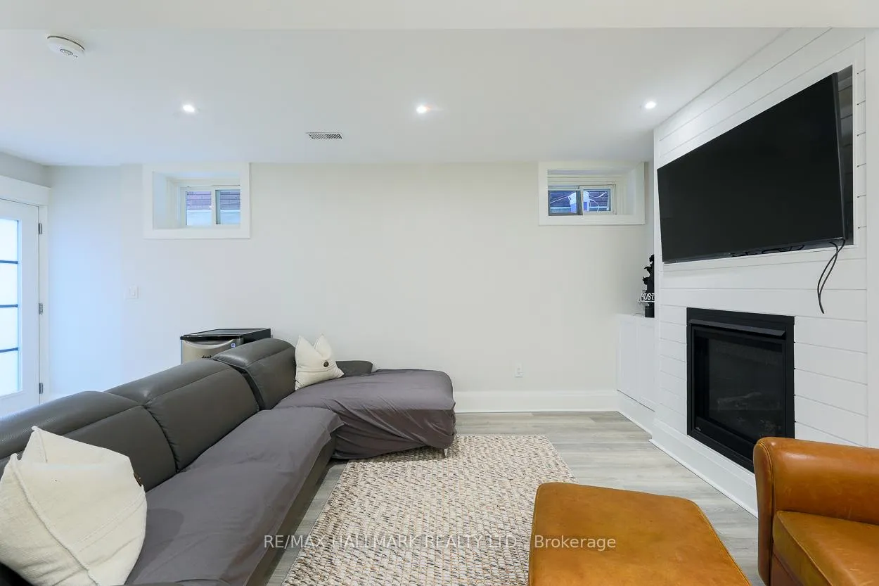 Photo 30 of 35 Dingwall Avenue, Toronto, Blake-Jones — HOMEH