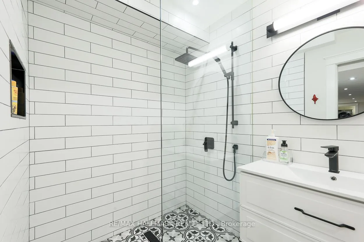 Photo 33 of 35 Dingwall Avenue, Toronto, Blake-Jones — HOMEH