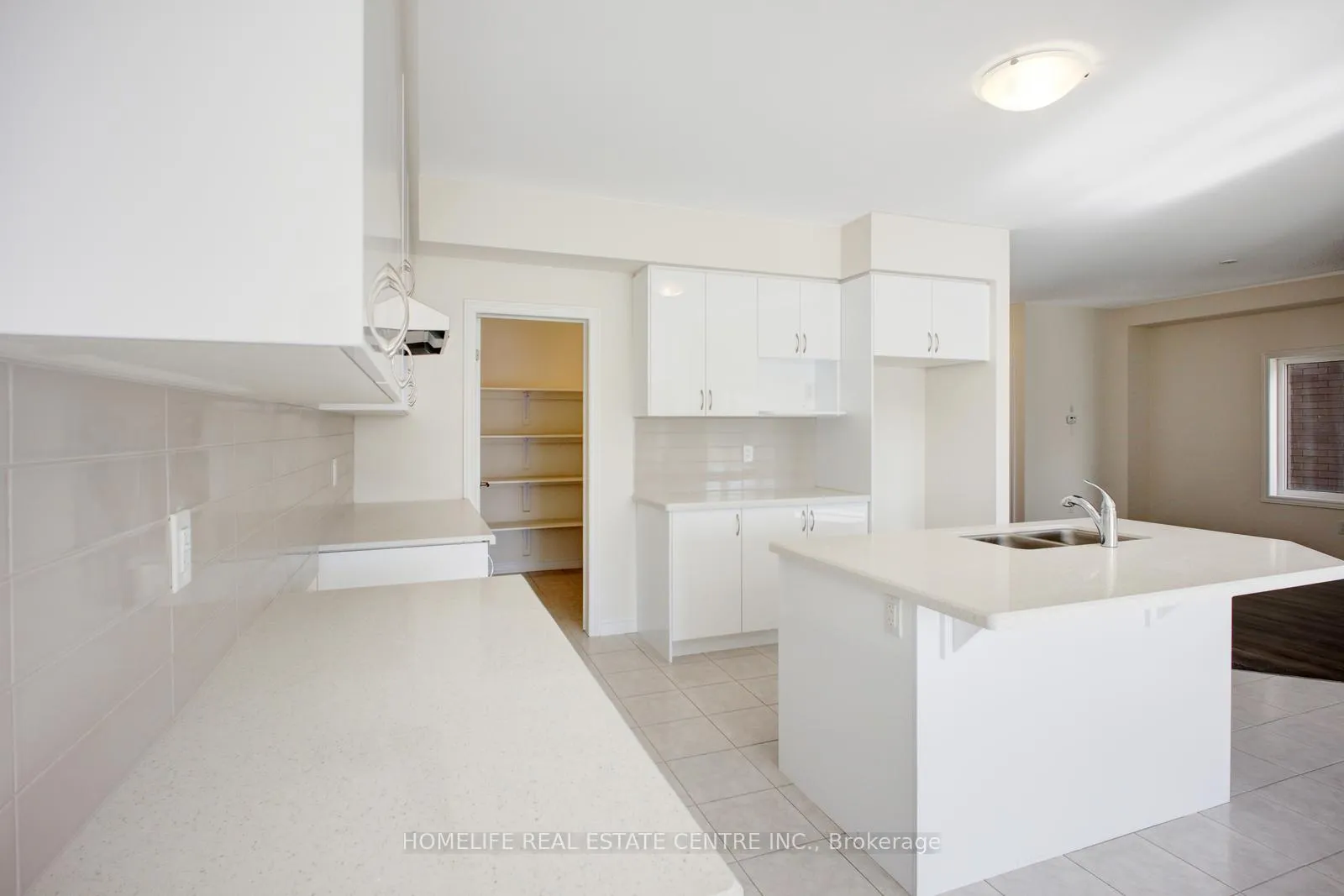 Photo 9 of 122 Hitchman Street, Brant, Paris — HOMEH