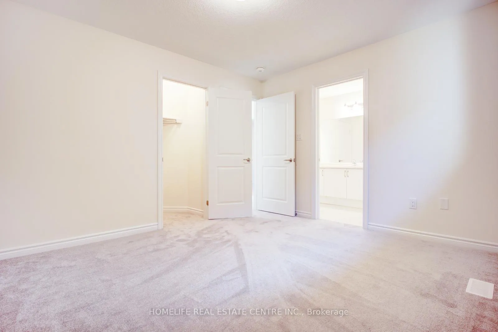 Photo 21 of 122 Hitchman Street, Brant, Paris — HOMEH