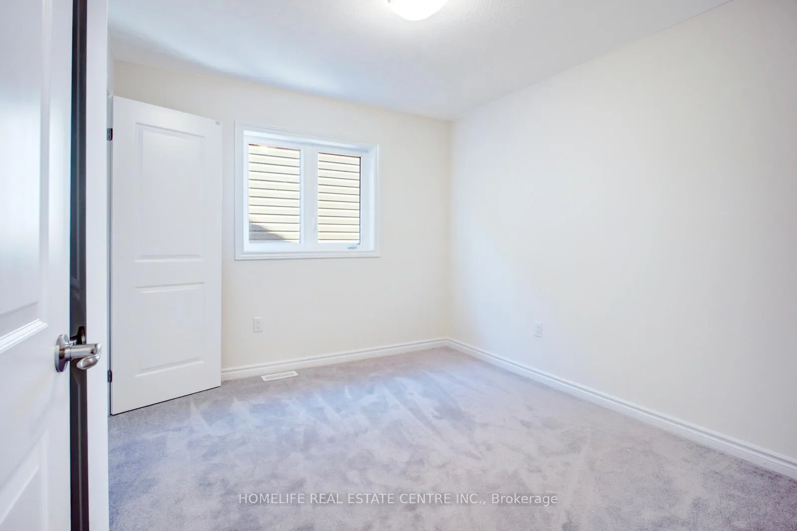 Photo 24 of 122 Hitchman Street, Brant, Paris — HOMEH