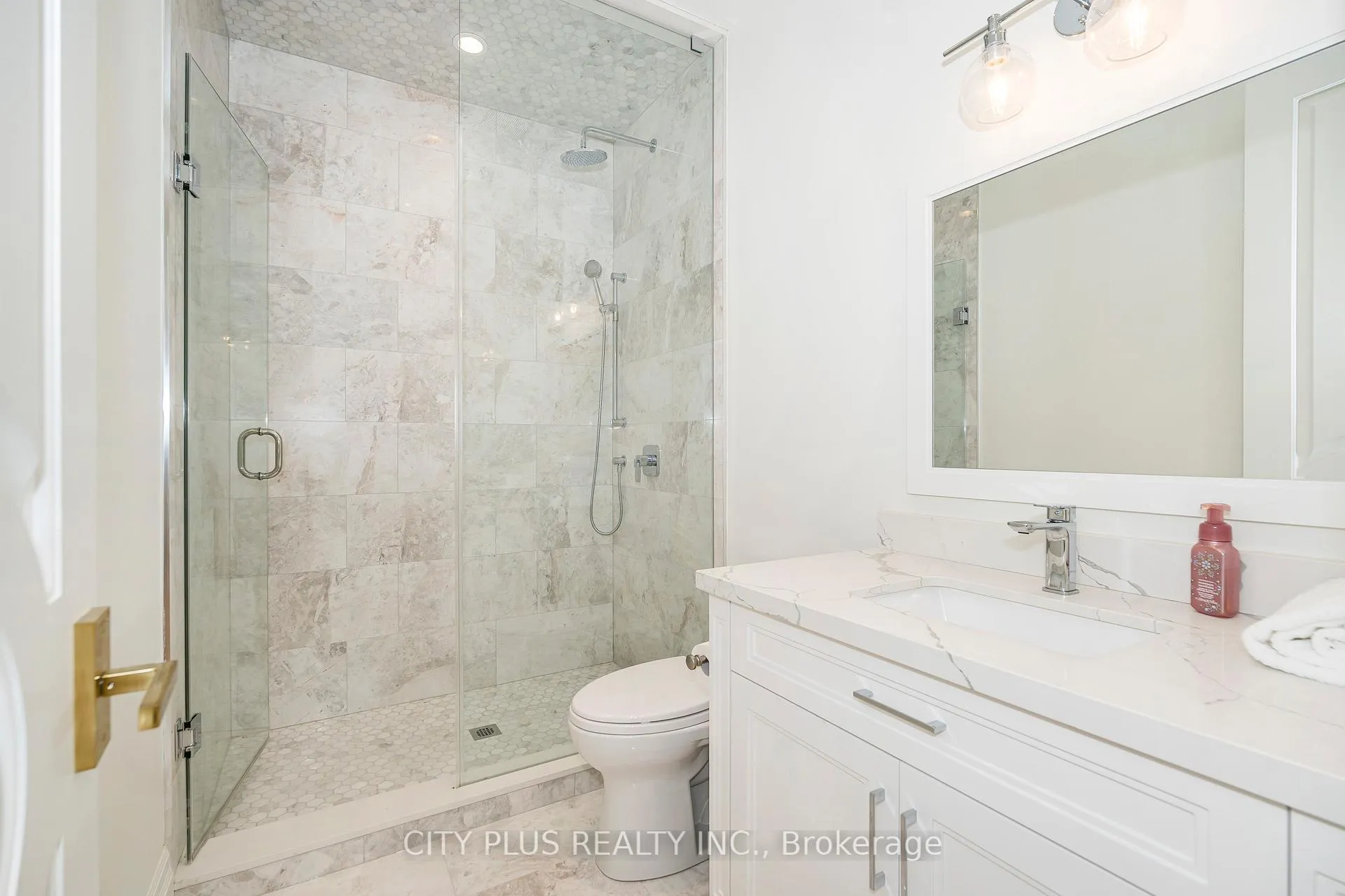 Photo 34 of 169 Old Forest Hill Road, Toronto, Forest Hill North — HOMEH