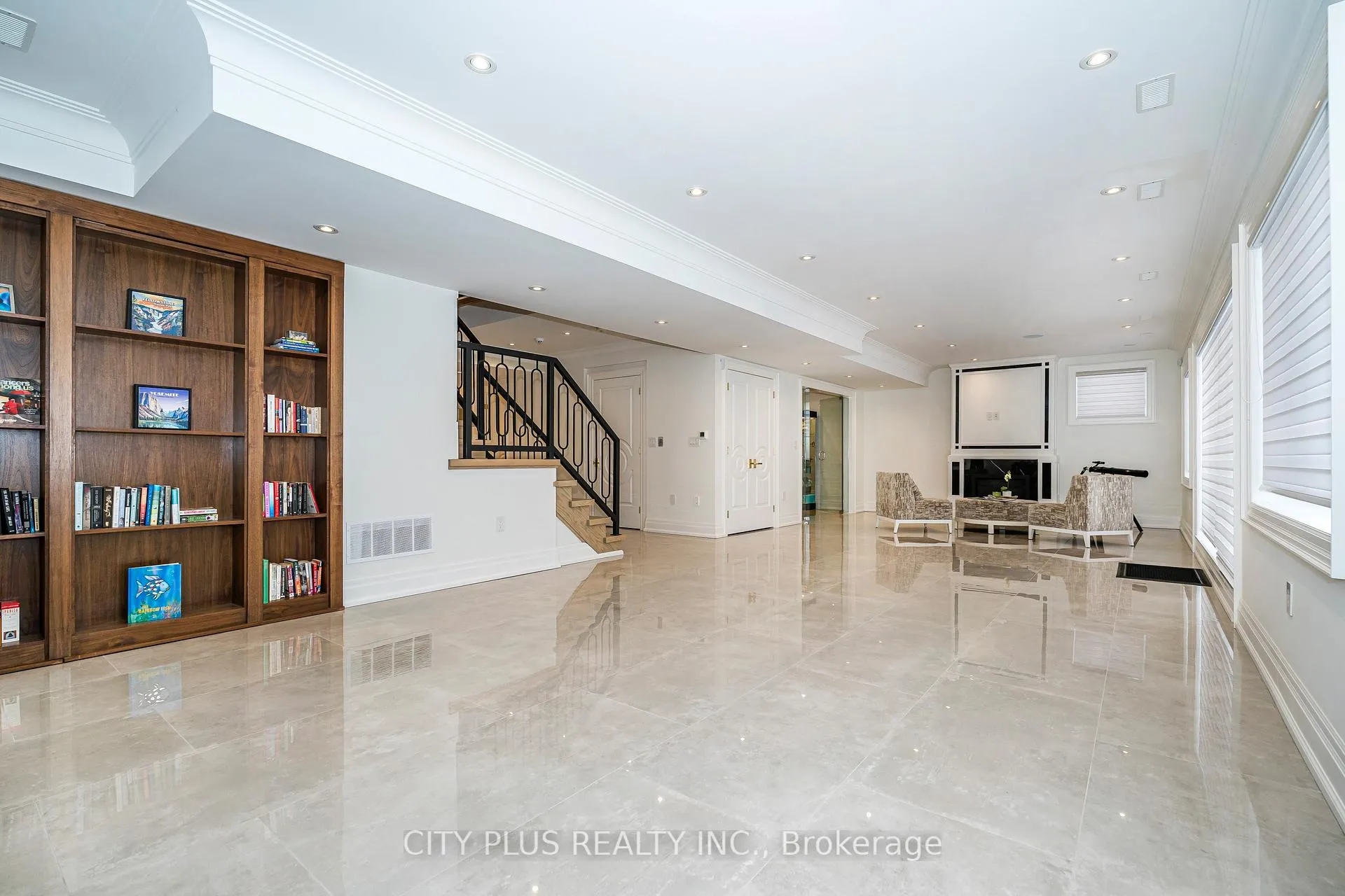 Photo 41 of 169 Old Forest Hill Road, Toronto, Forest Hill North — HOMEH