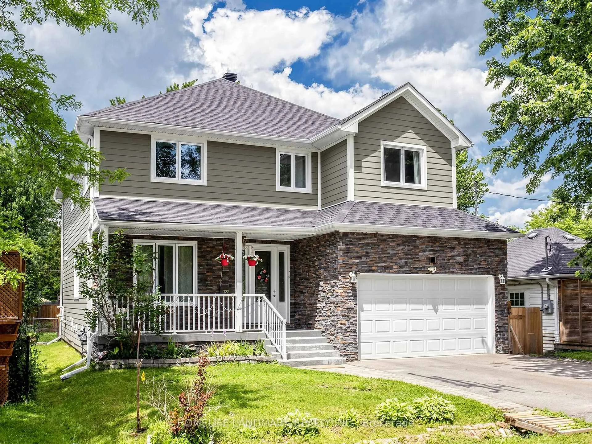 Photo 2 of 133 Cooks Bay Drive, Georgina, Keswick North — HOMEH