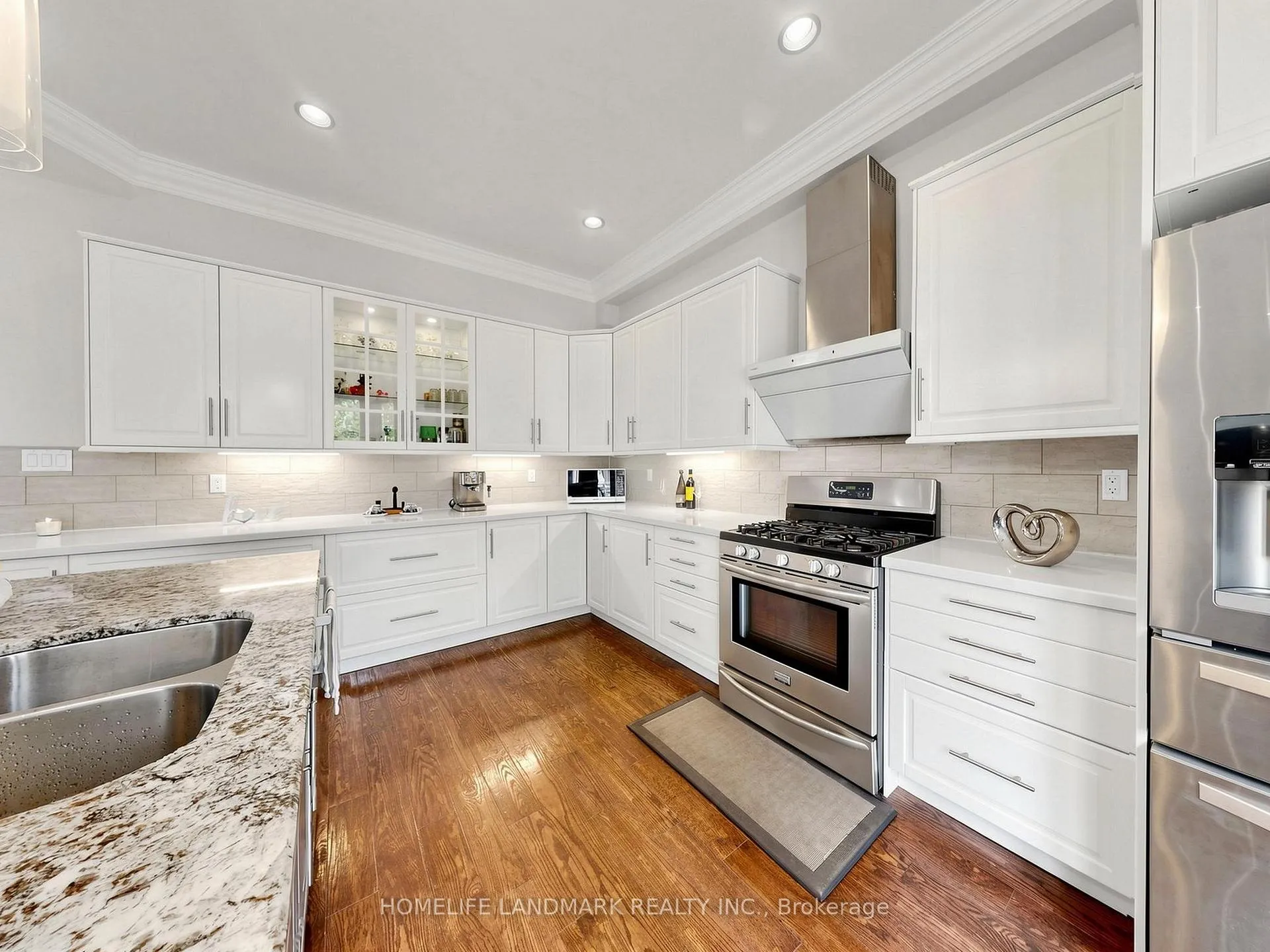 Photo 5 of 133 Cooks Bay Drive, Georgina, Keswick North — HOMEH
