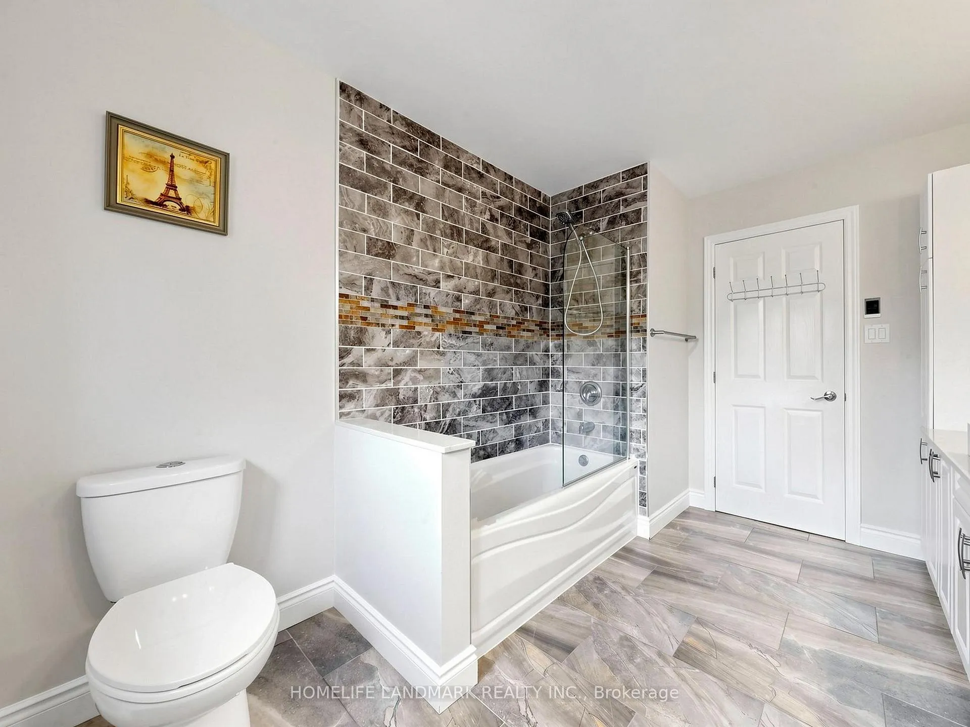 Photo 31 of 133 Cooks Bay Drive, Georgina, Keswick North — HOMEH