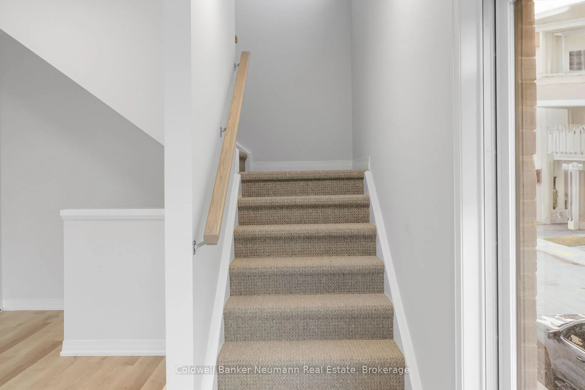 Photo 16 of Unit 126, 155 Equestrian Way W, Cambridge, Preston Heights — HOMEH