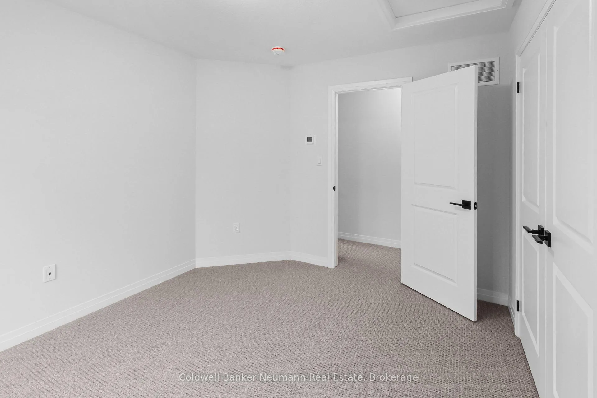 Photo 20 of Unit 126, 155 Equestrian Way W, Cambridge, Preston Heights — HOMEH
