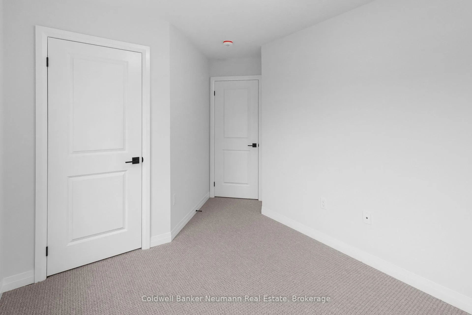 Photo 22 of Unit 126, 155 Equestrian Way W, Cambridge, Preston Heights — HOMEH