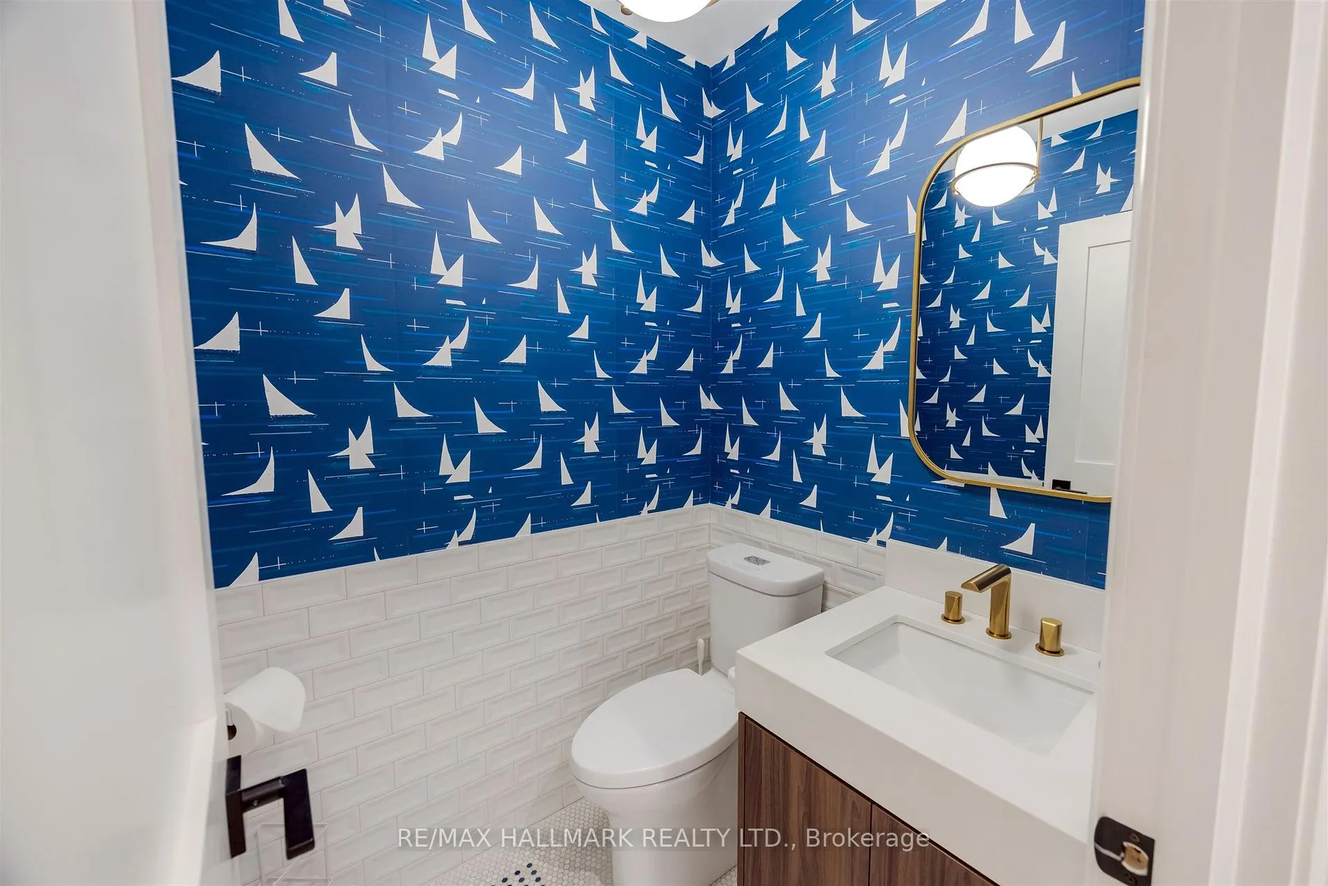 Photo 20 of Unit 201, 22 Glen Manor Drive, Toronto, The Beaches — HOMEH