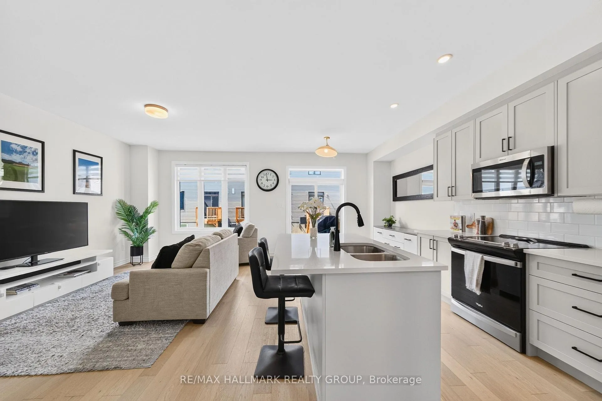 Photo 6 of 47 Jargeau Road, Ottawa, Chapel Hill South - Orleans Village — HOMEH