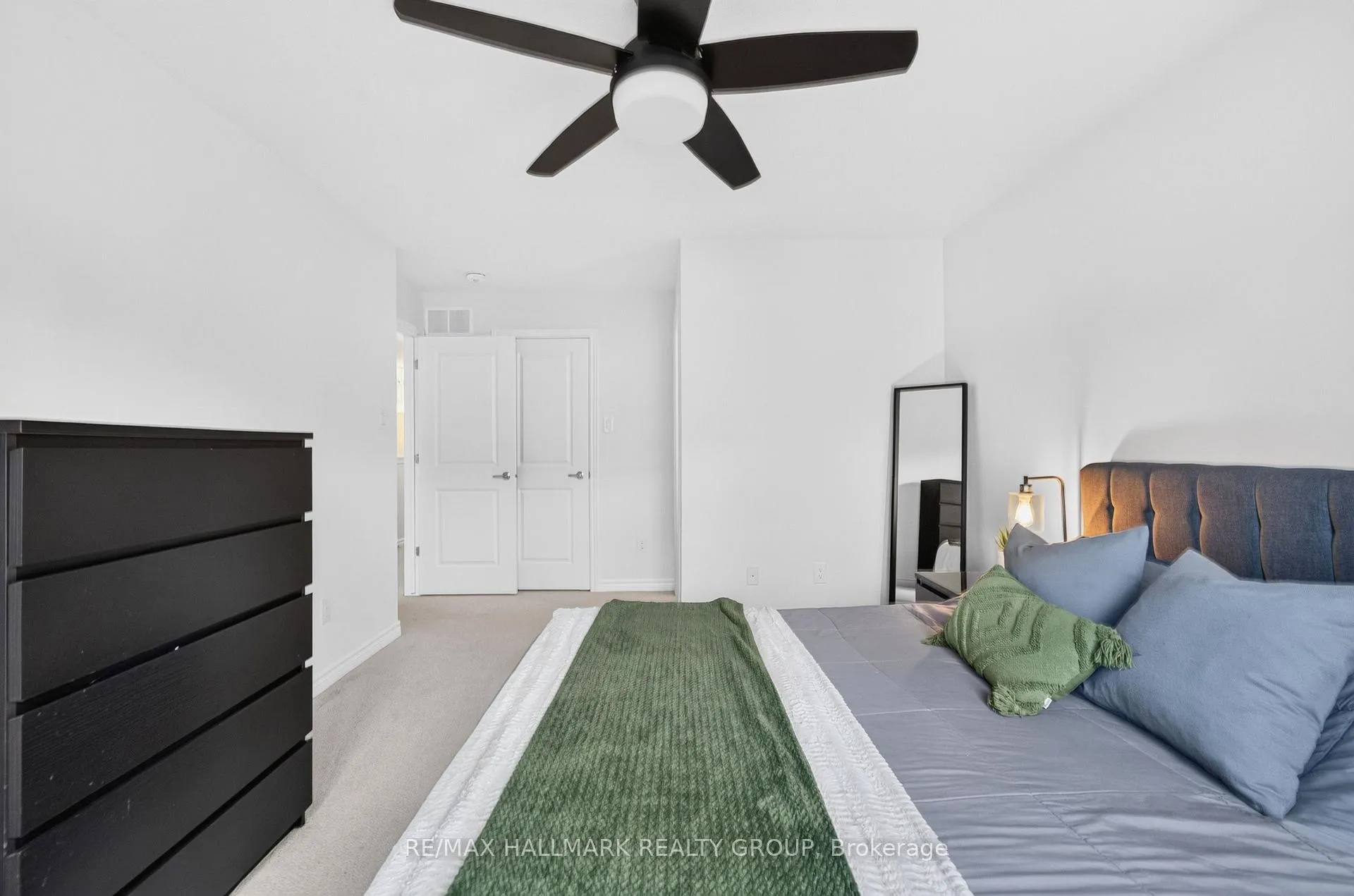 Photo 31 of 47 Jargeau Road, Ottawa, Chapel Hill South - Orleans Village — HOMEH