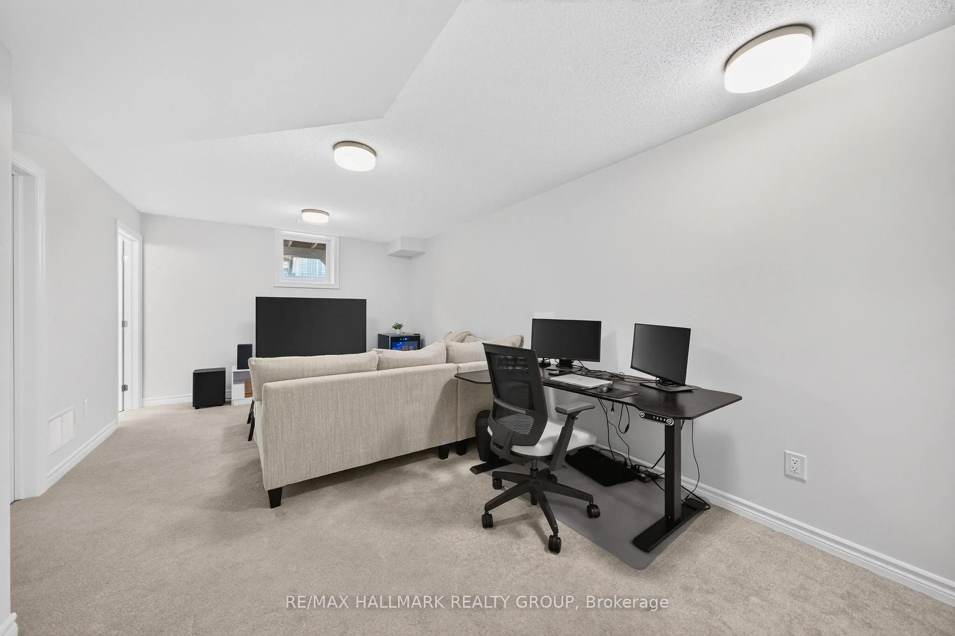 Photo 41 of 47 Jargeau Road, Ottawa, Chapel Hill South - Orleans Village — HOMEH