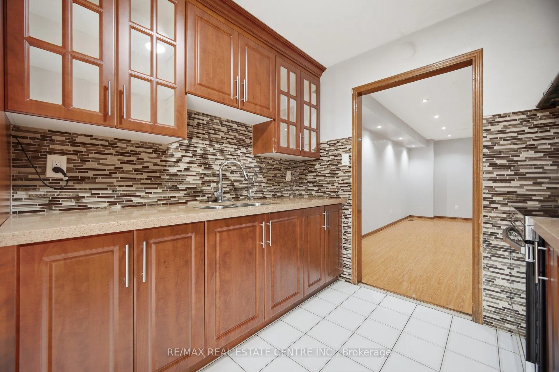 Photo 17 of 12 Woodsend Run, Brampton, Fletcher's Creek South — HOMEH