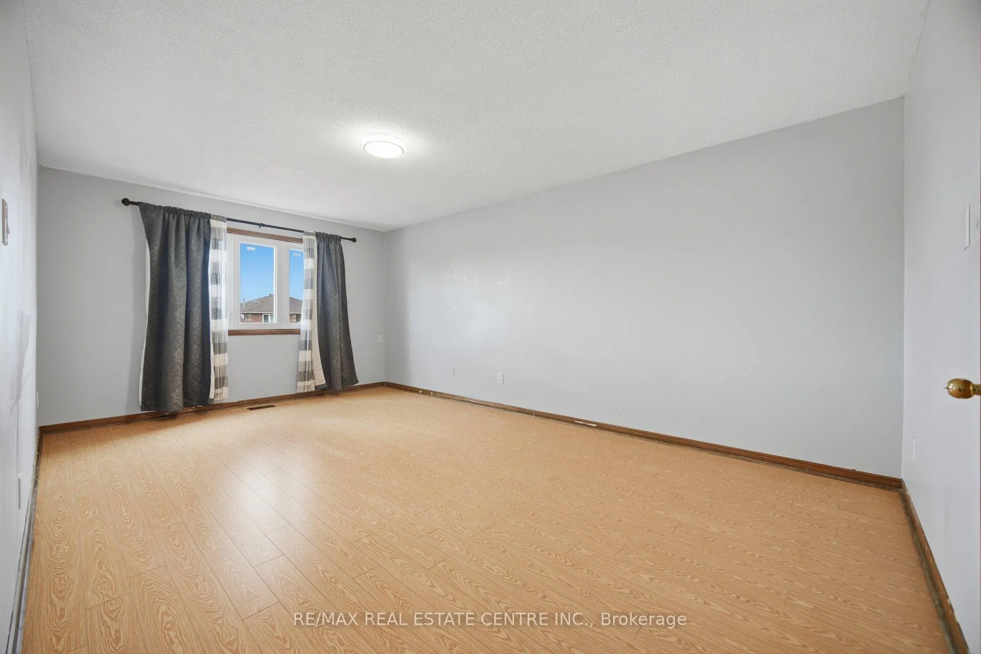 Photo 31 of 12 Woodsend Run, Brampton, Fletcher's Creek South — HOMEH