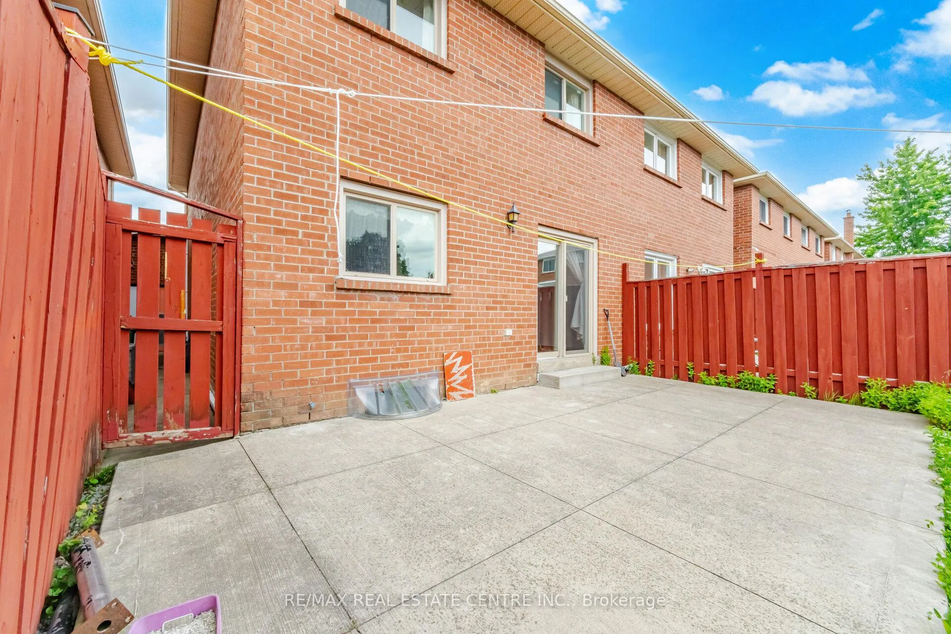 Photo 43 of 12 Woodsend Run, Brampton, Fletcher's Creek South — HOMEH