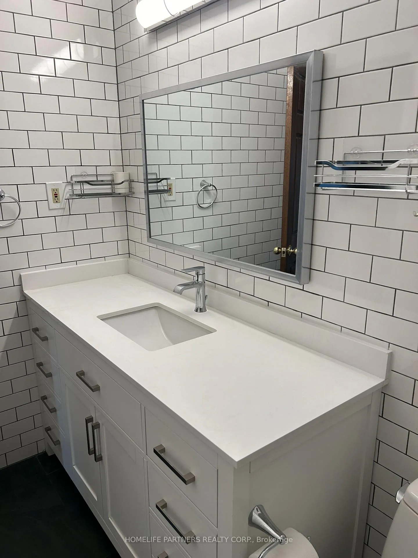 Photo 12 of Unit Upper, 17 Ashburn Crescent, Vaughan, East Woodbridge — HOMEH